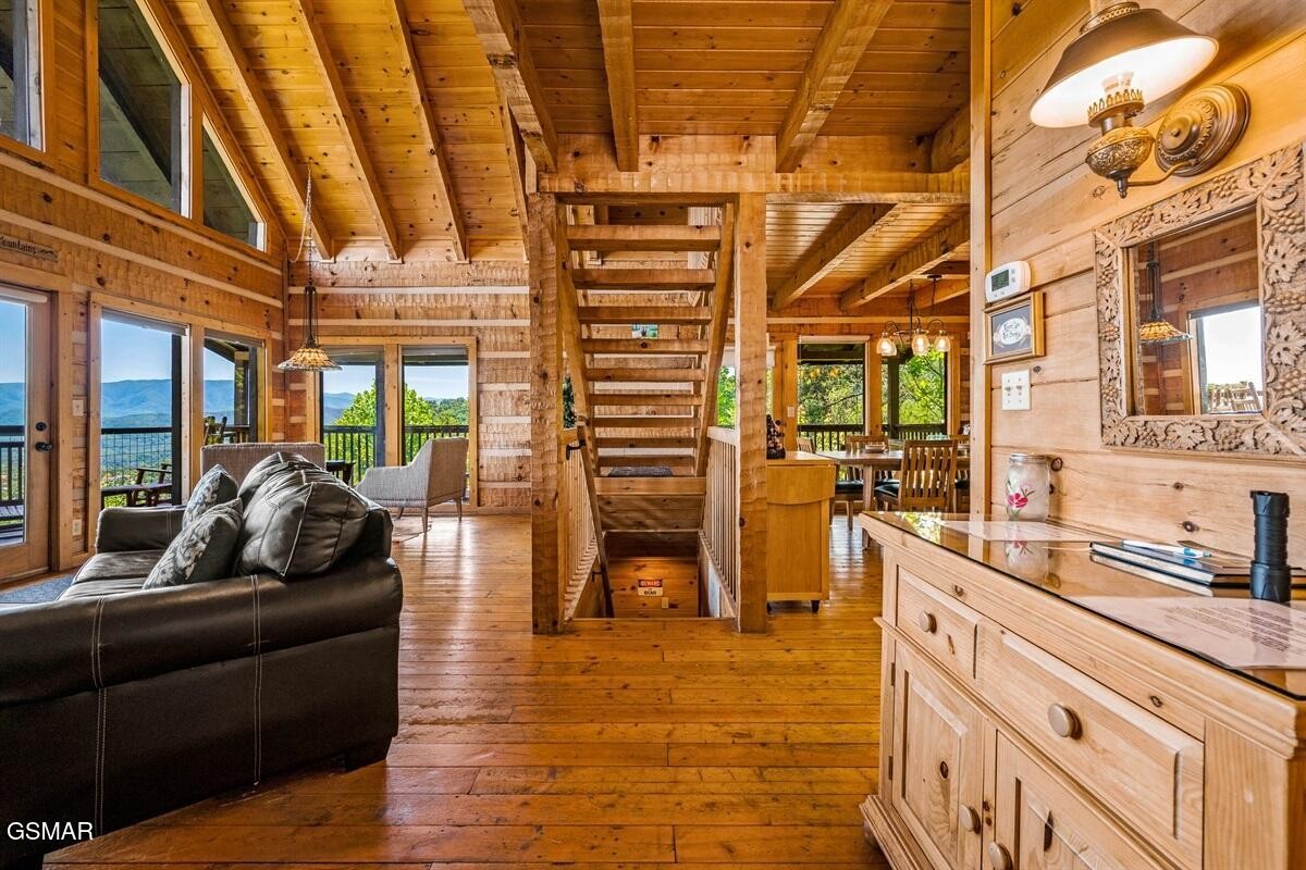 2086 Bluff Mountain Road Property Photo 17