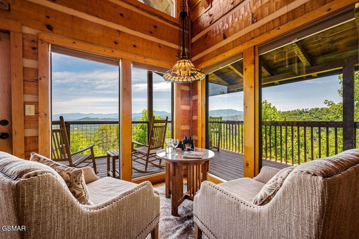 2086 Bluff Mountain Road Property Photo 32
