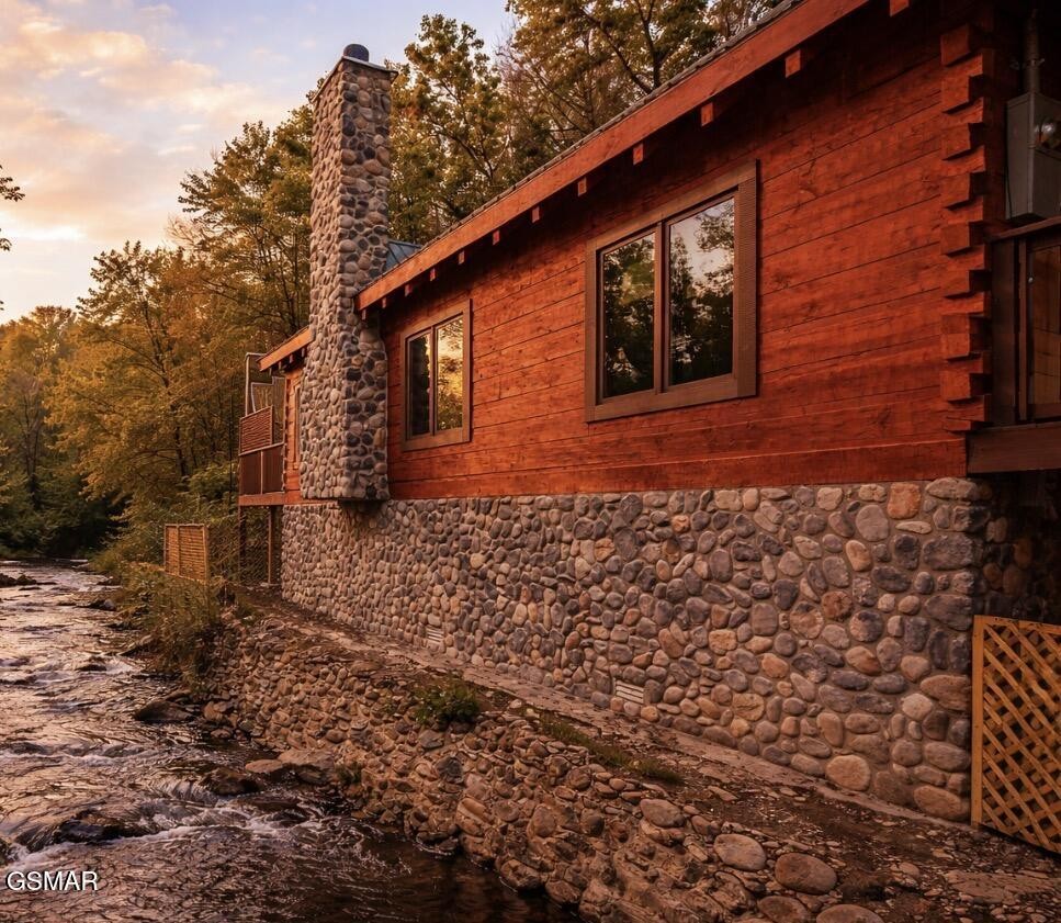 289 Roaring Fork Road Property Photo 1