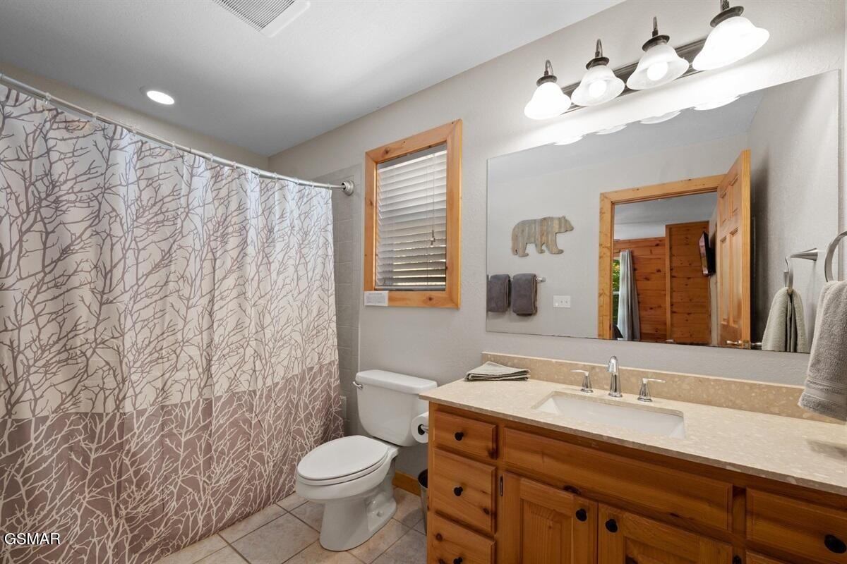 4235 Round Top Way Property Photo 20