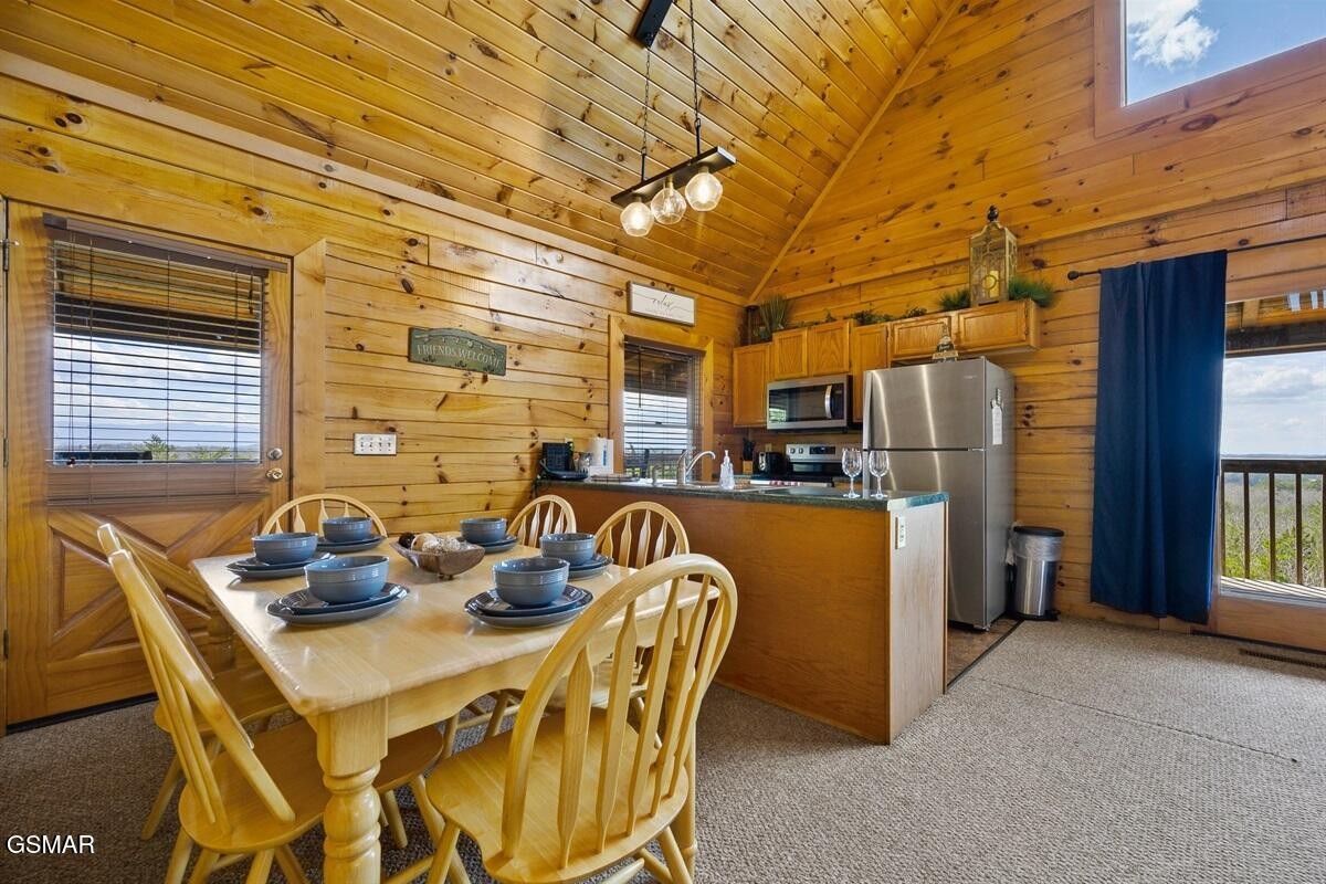 936 Buck Way Property Photo 11