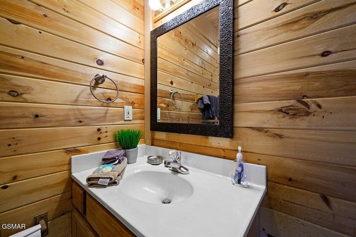 936 Buck Way Property Photo 37