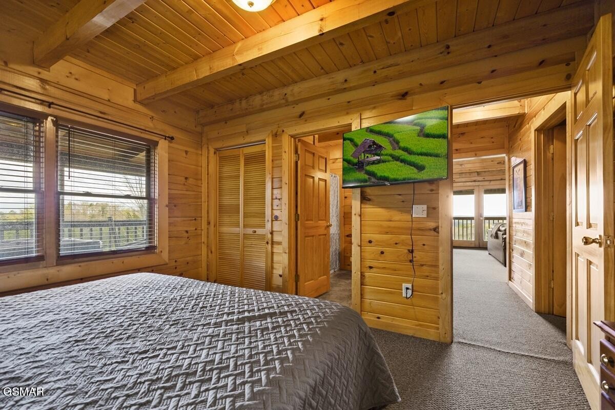936 Buck Way Property Photo 39