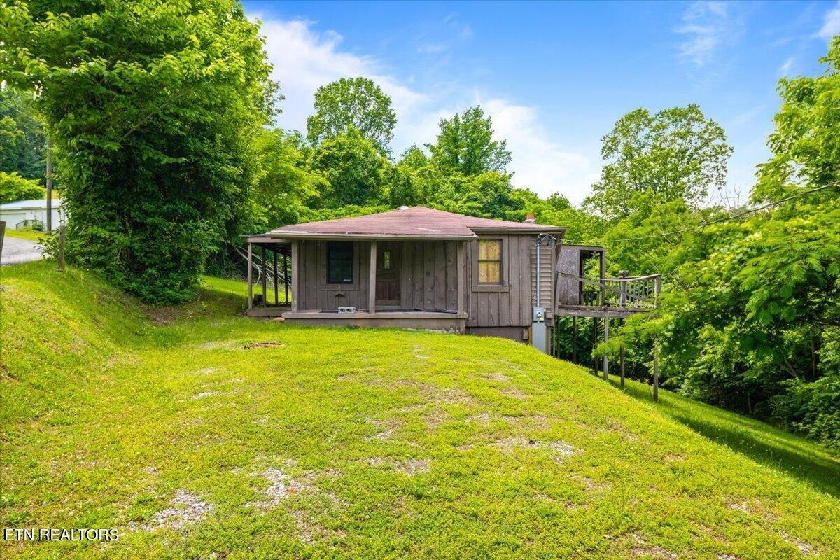 104 Jackson Rd Property Photo 9