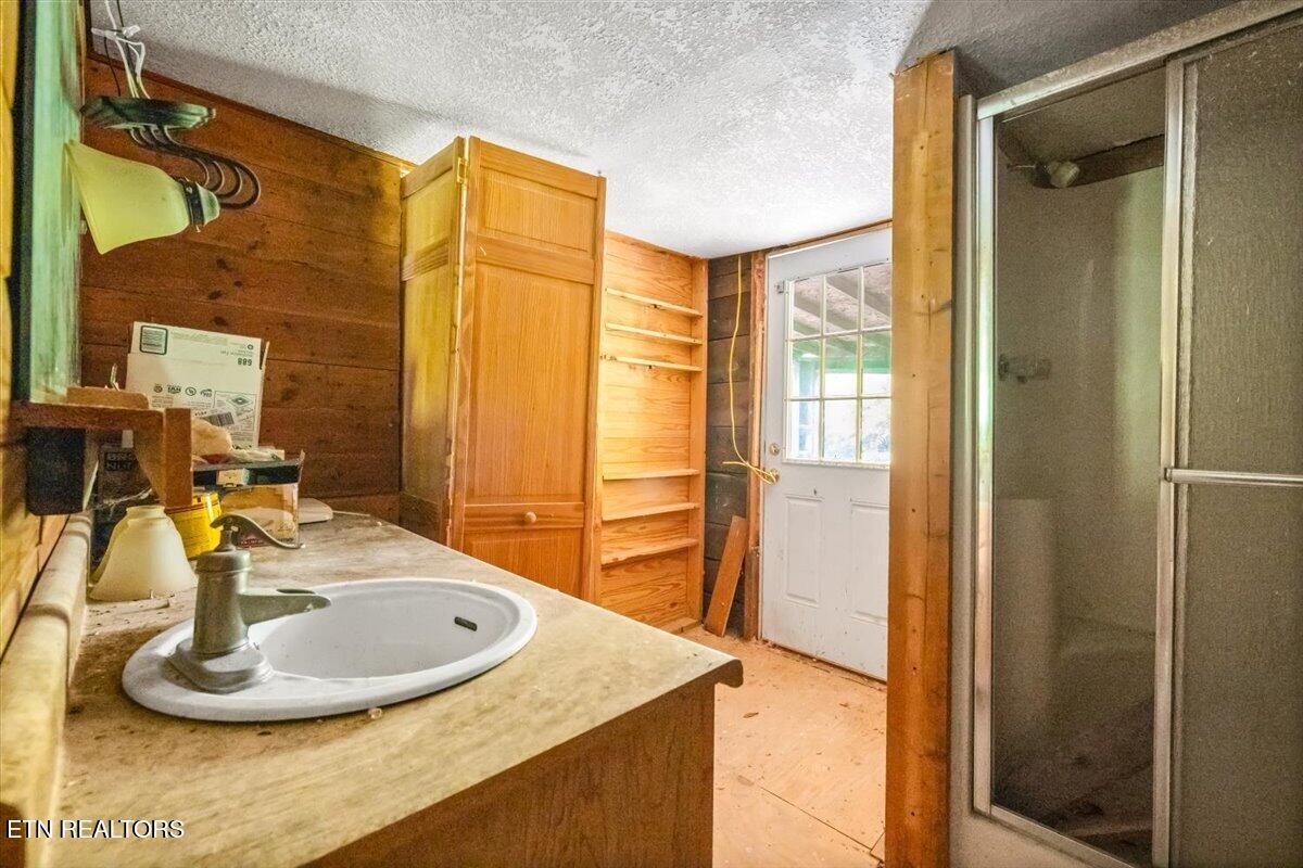 104 Jackson Rd Property Photo 23