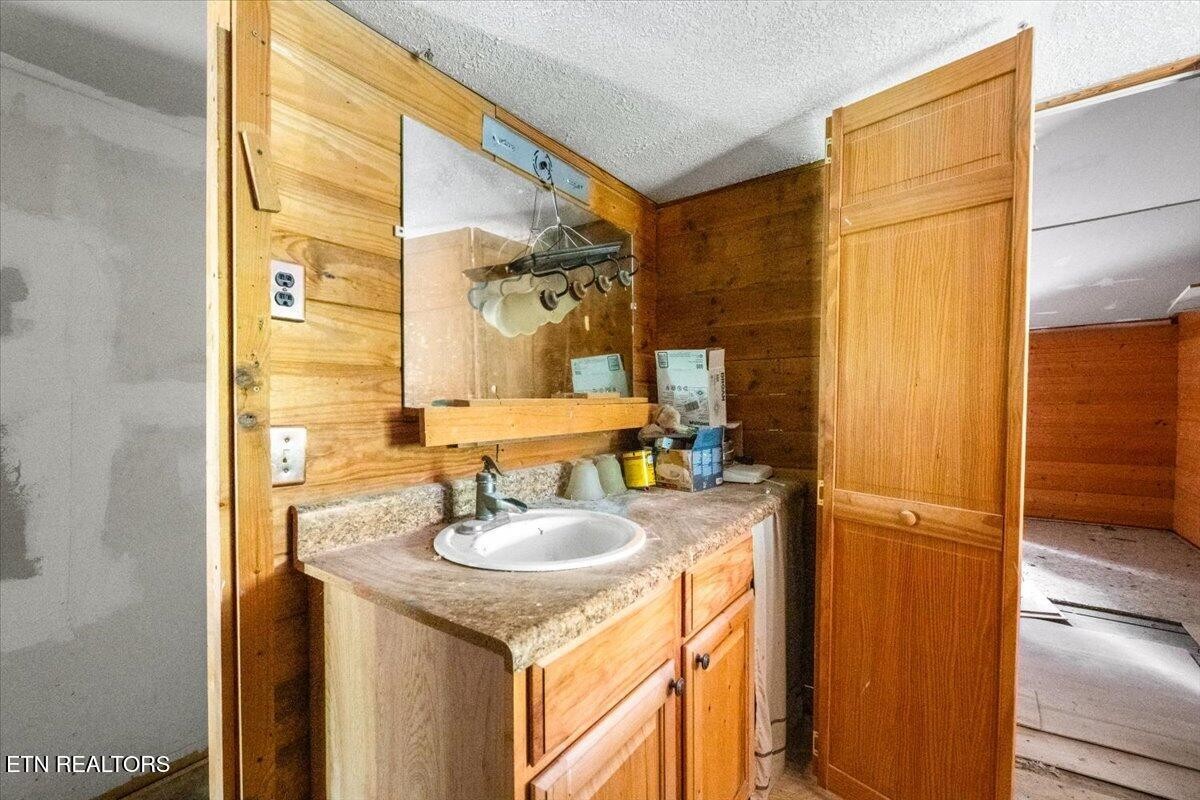 104 Jackson Rd Property Photo 24
