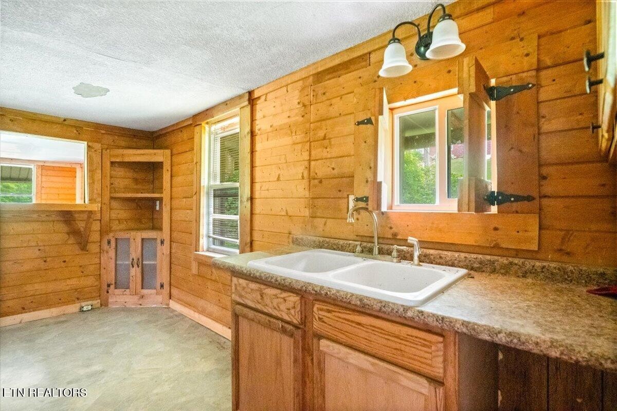 104 Jackson Rd Property Photo 33