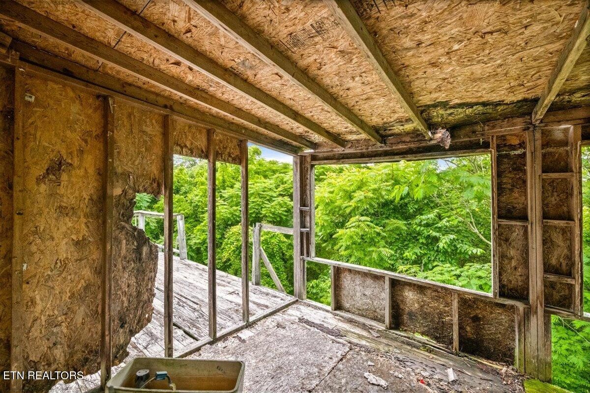 104 Jackson Rd Property Photo 37