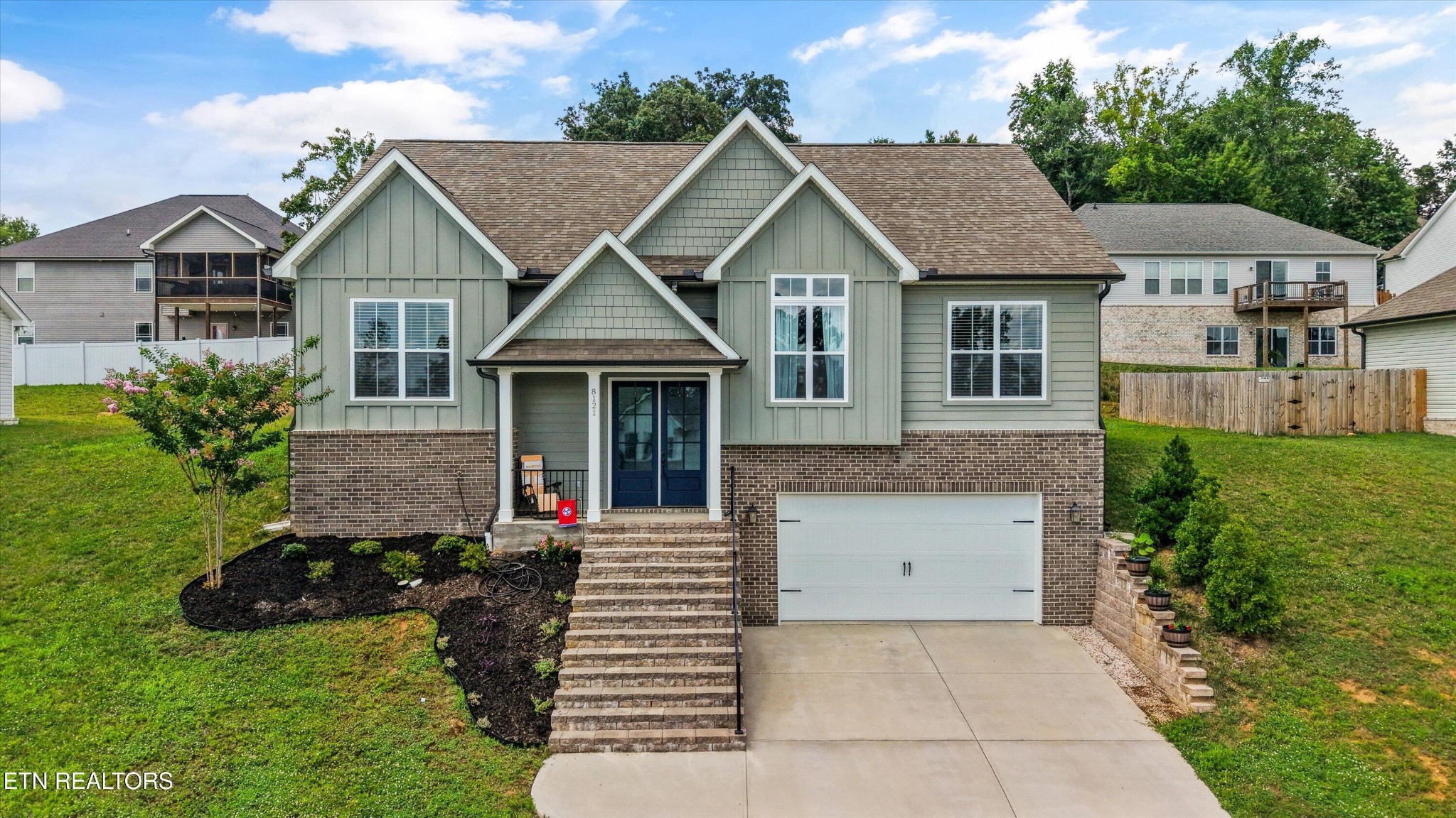8121 Chapel Hill Lane Property Photo 1