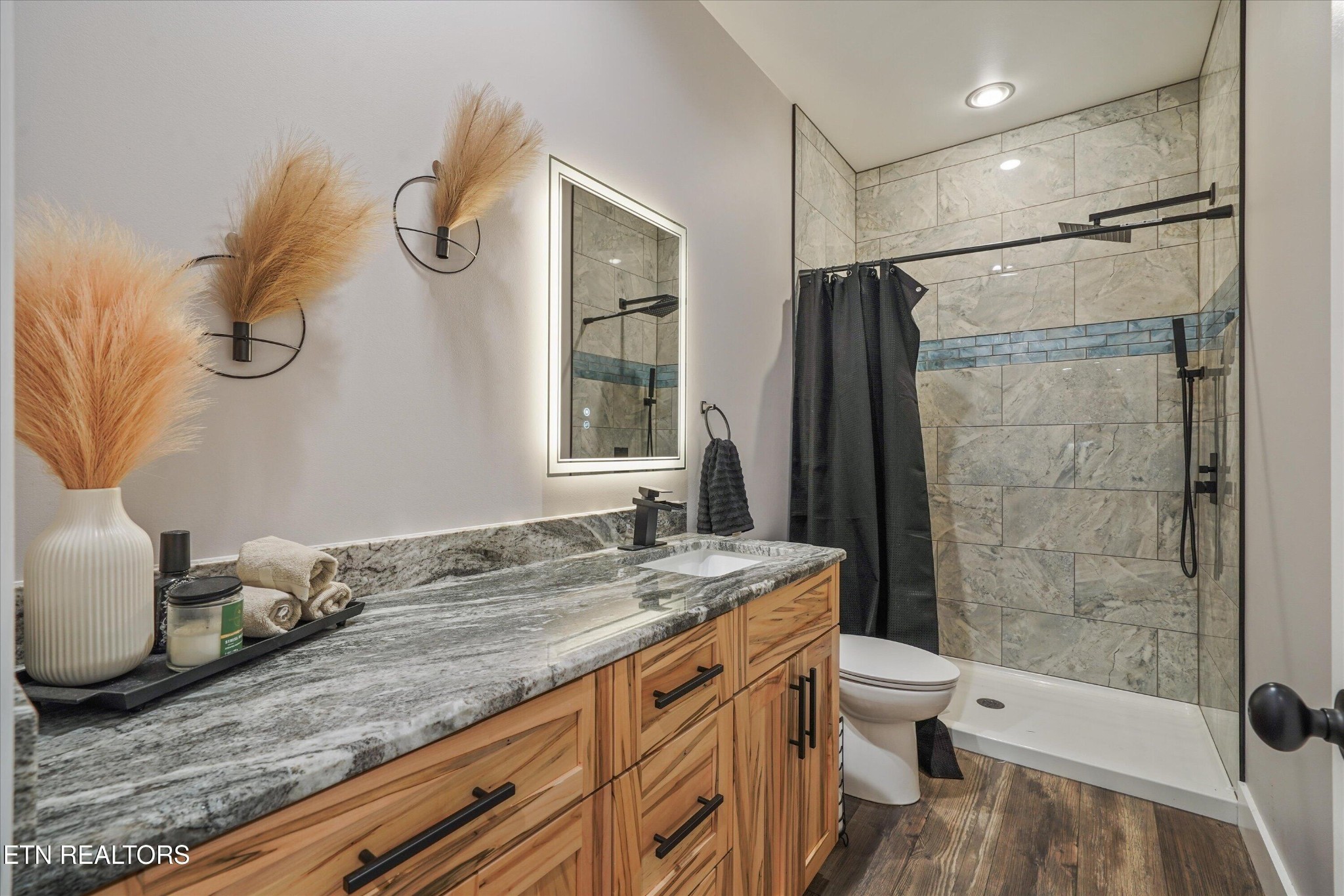 964 Deerwood Drive Property Photo 26