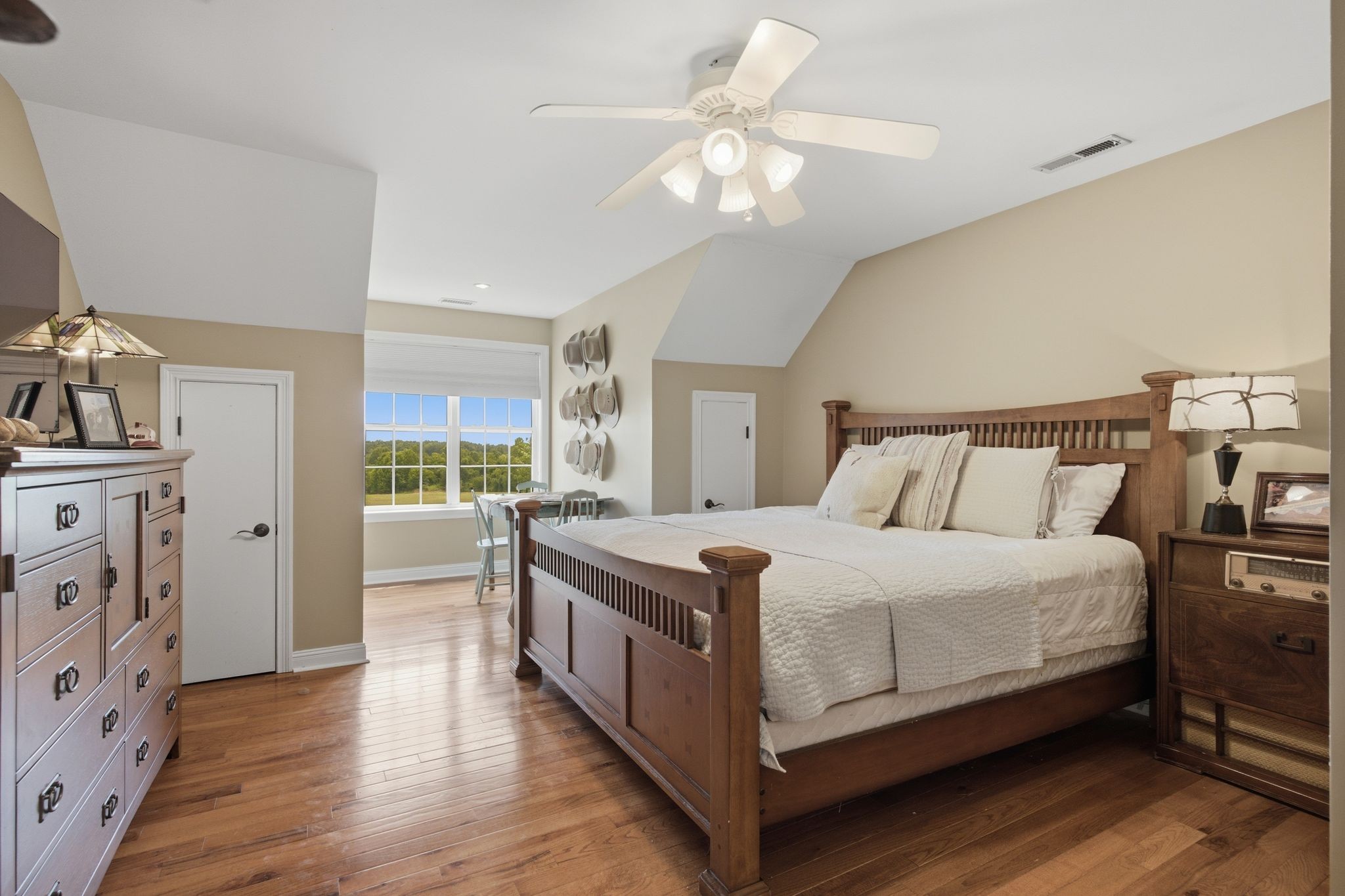 2404 Savage Creek Dr Property Photo 42