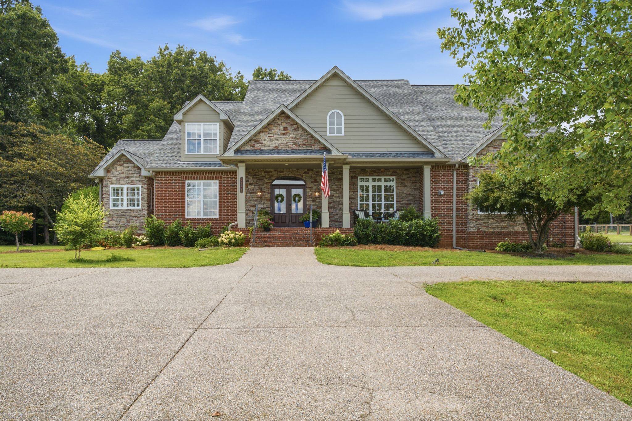 2404 Savage Creek Dr Property Photo 64