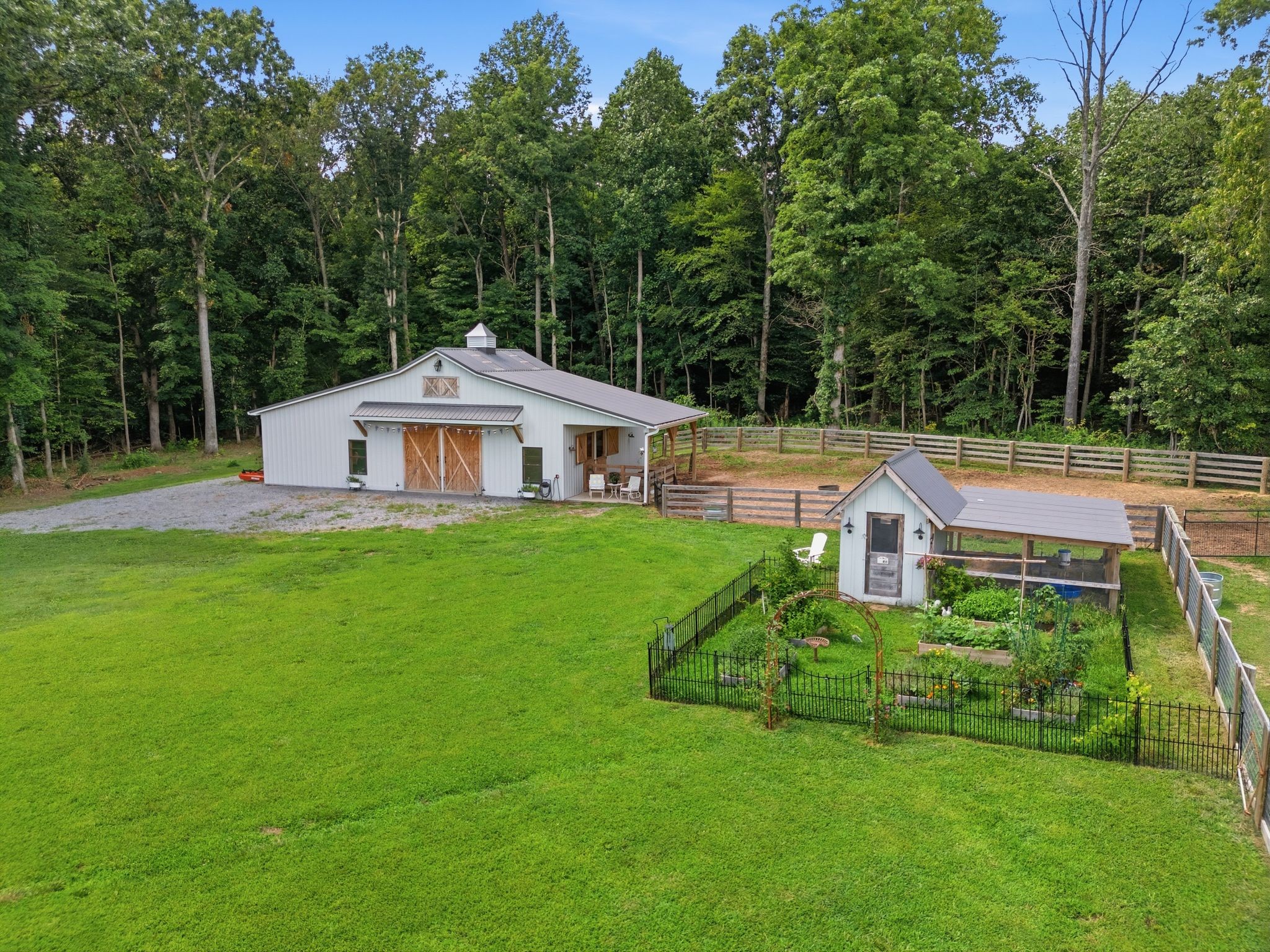 2404 Savage Creek Dr Property Photo 71