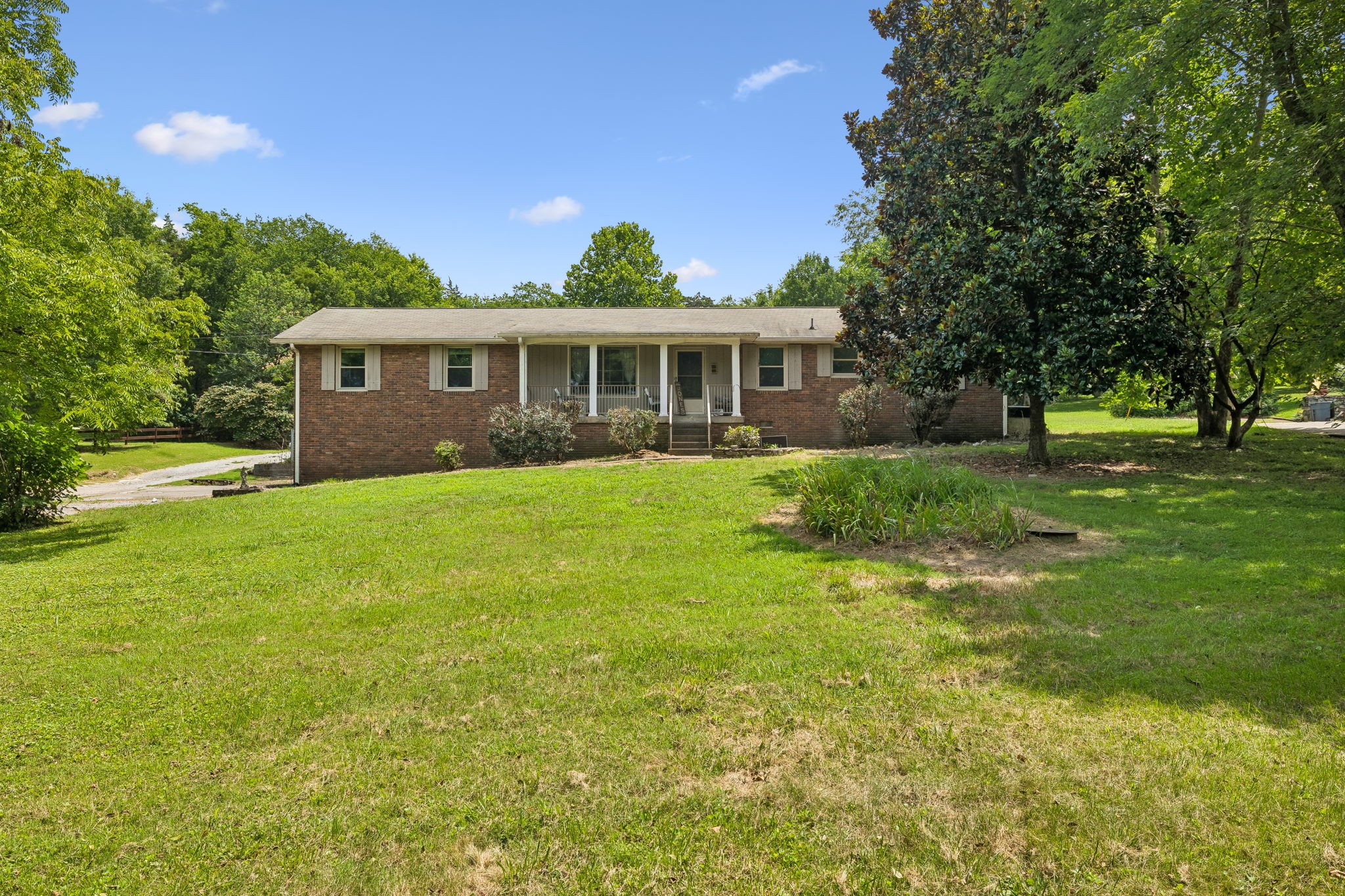 1041 Forest Harbor Dr