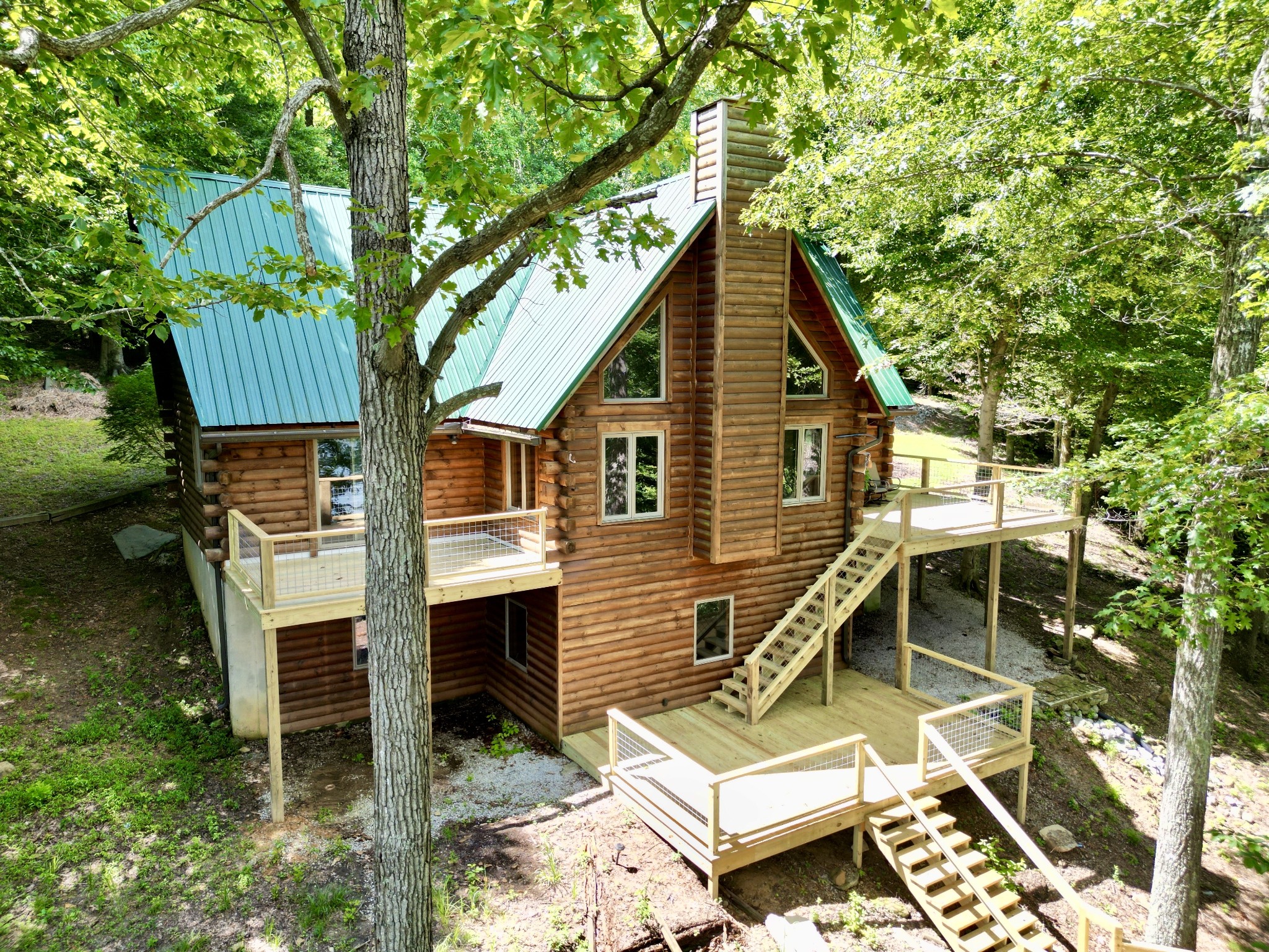 18 Crazy Horse Ln Property Photo 1