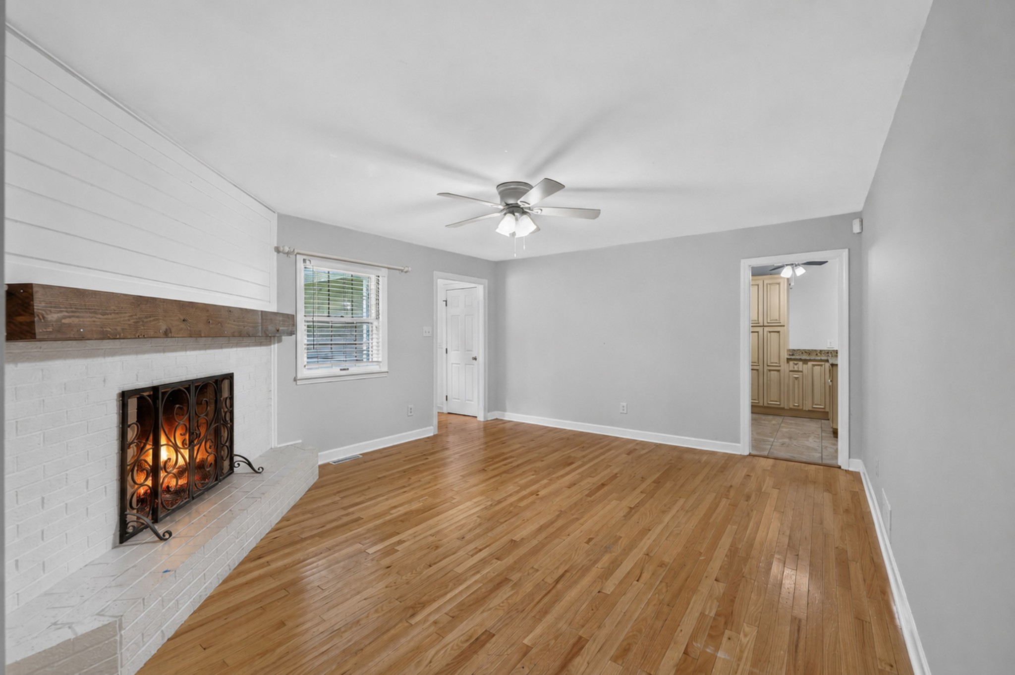 307 Austin Dr Property Photo 8