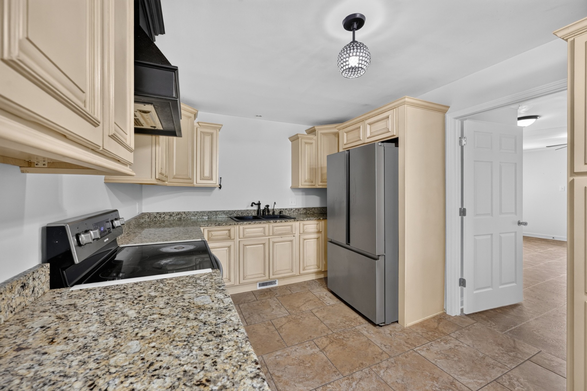 307 Austin Dr Property Photo 11