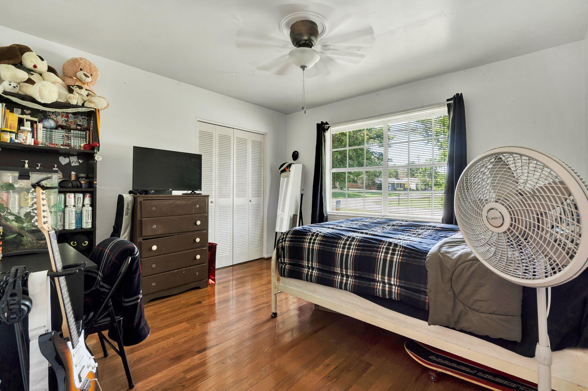 2805 Lilac Drive, Nw Property Photo 22
