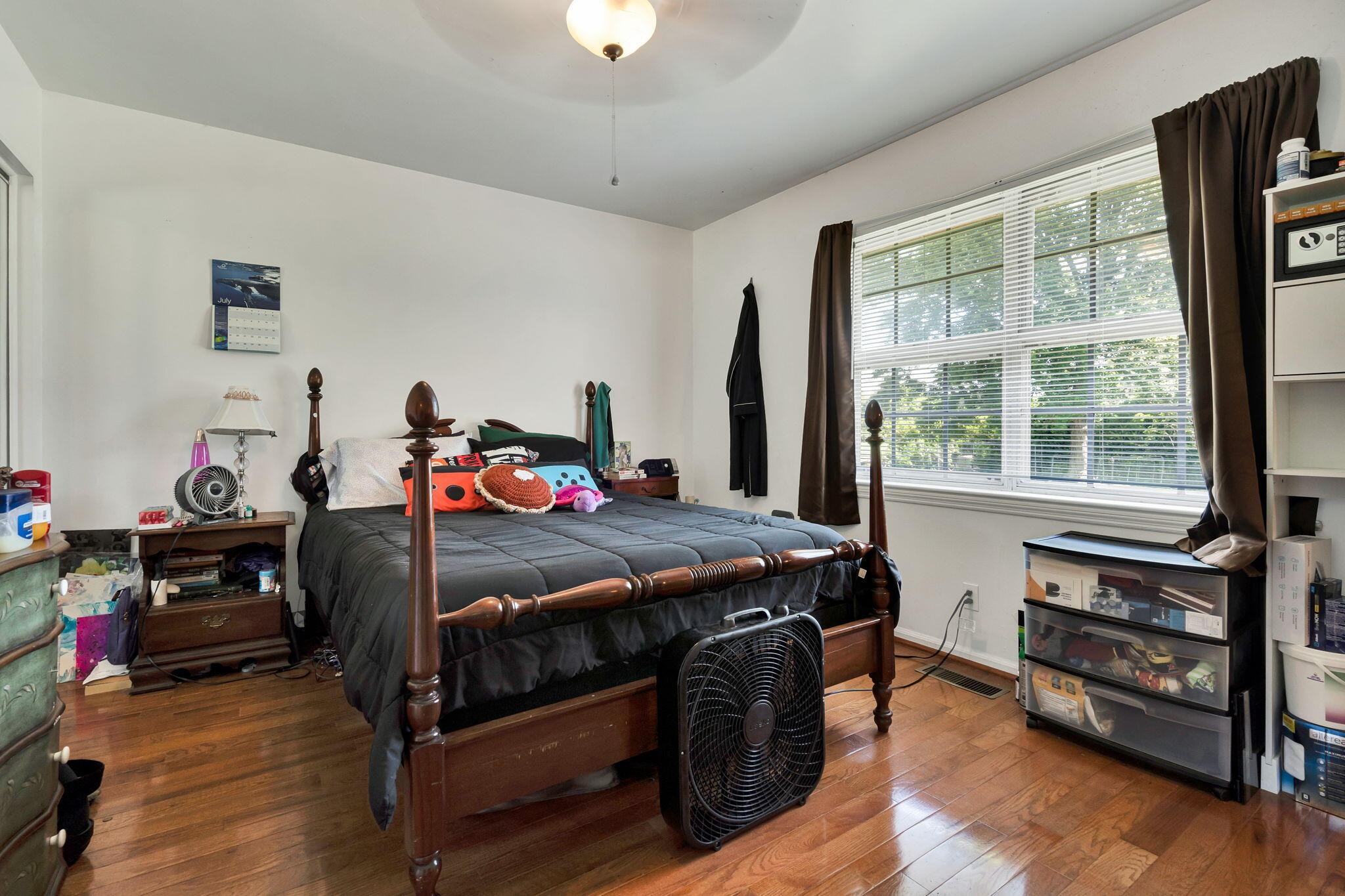 2805 Lilac Drive, Nw Property Photo 24