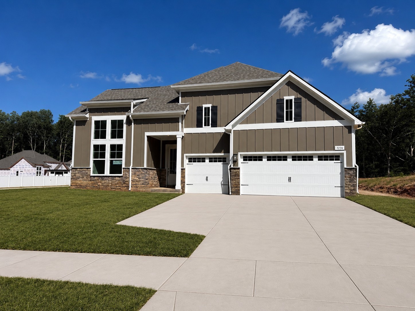 7274 Fairlawn Drive Property Photo 1