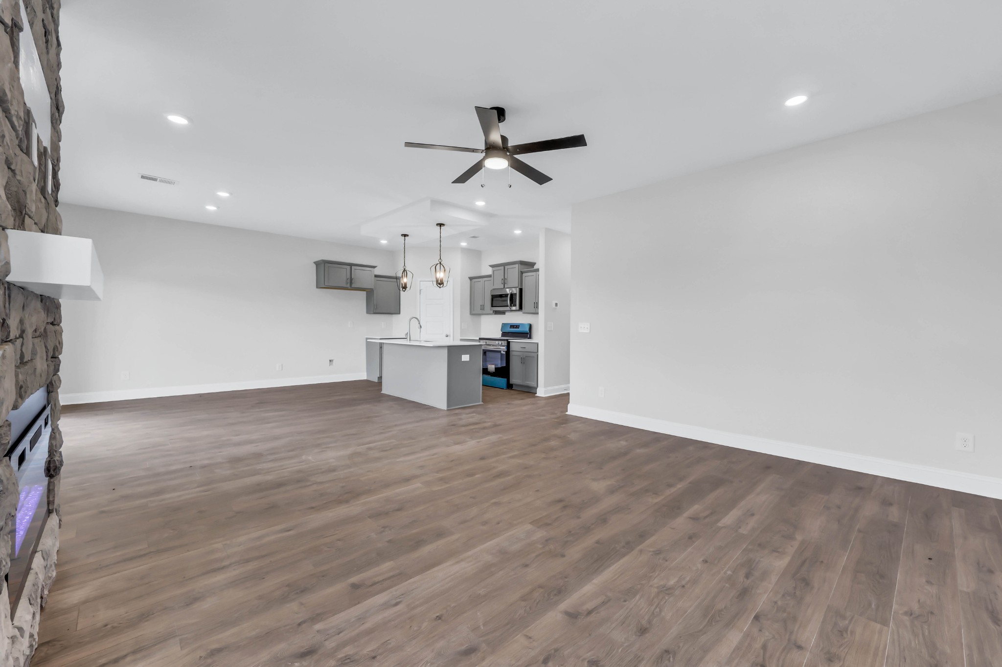 2728 Brewster Dr Property Photo 10