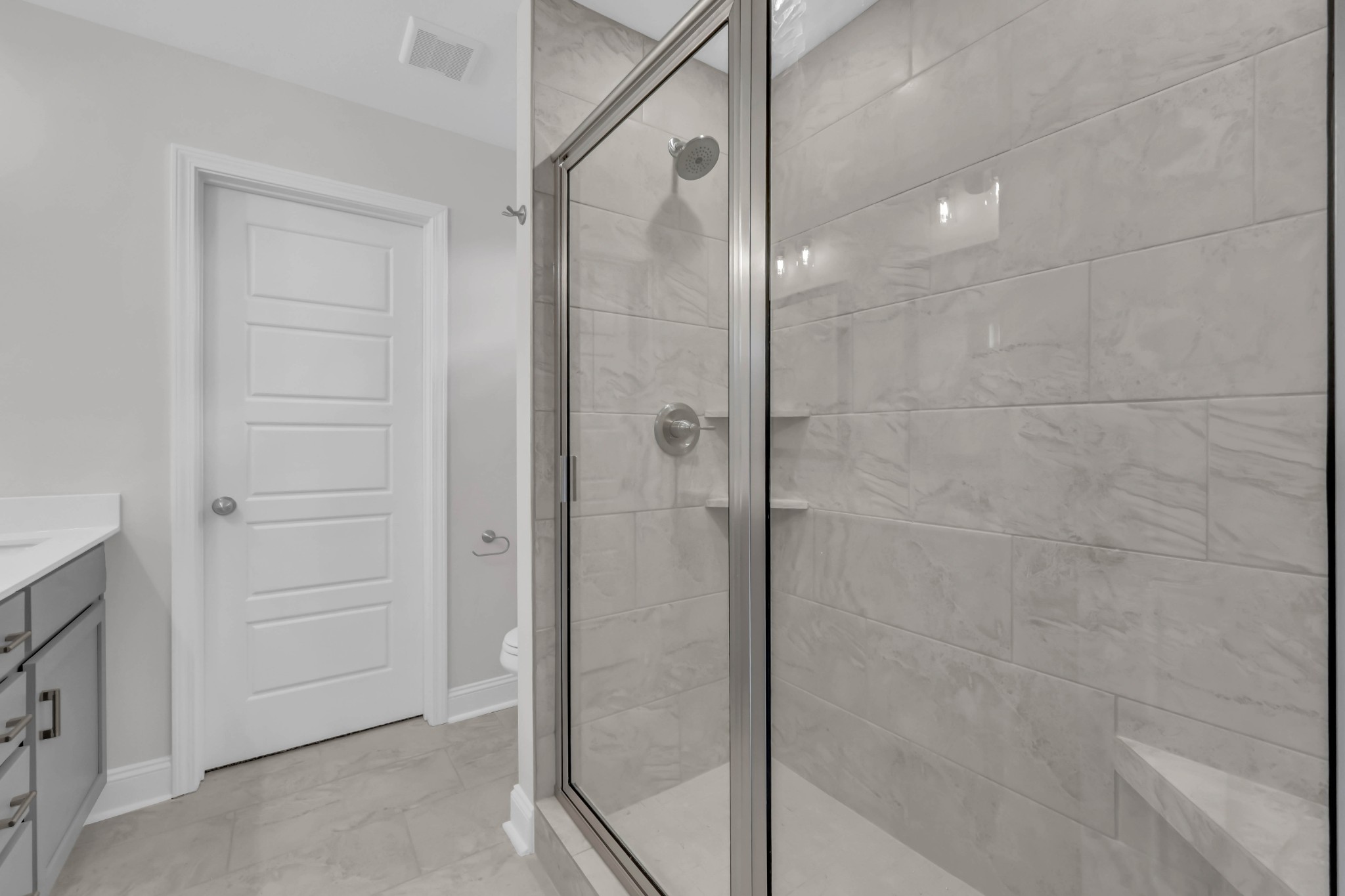 2728 Brewster Dr Property Photo 22
