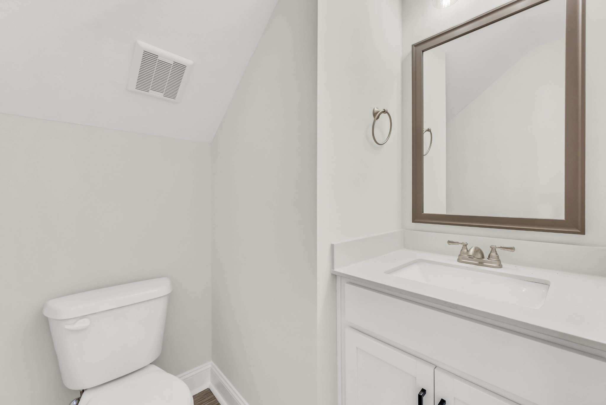2732 Brewster Dr Property Photo 15