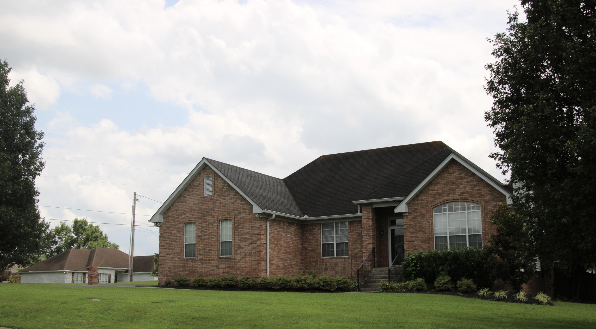 1120 Lea Cir Property Photo 2