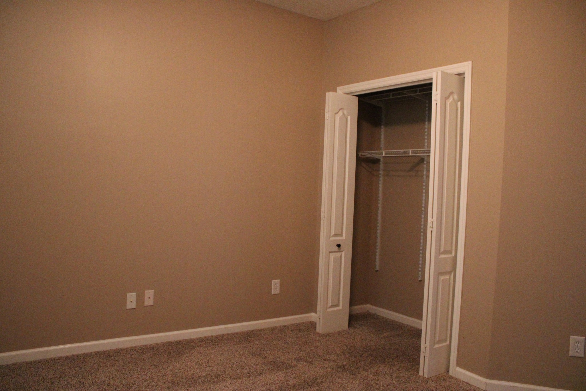 1120 Lea Cir Property Photo 33