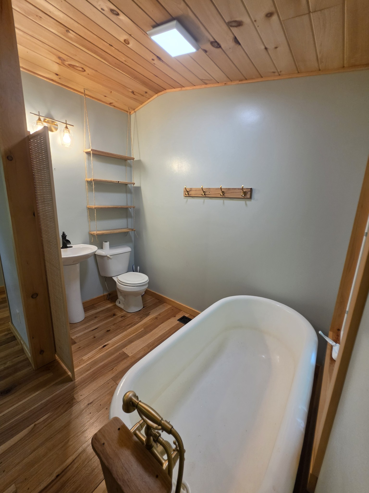 109 Rankin Rd Property Photo 15