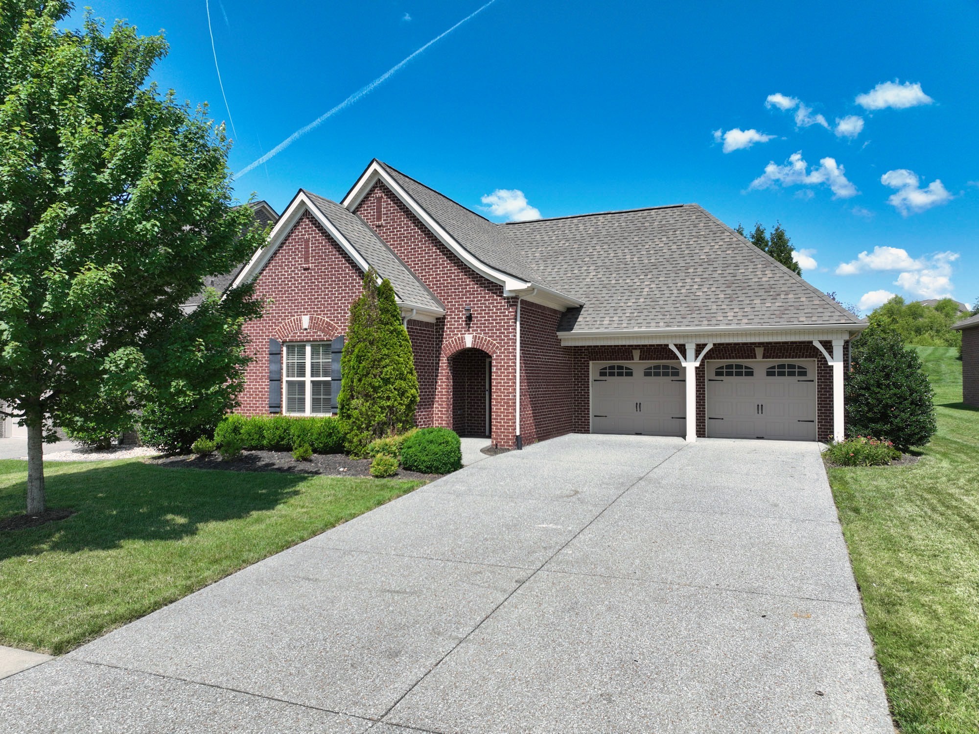 223 Meandering Dr