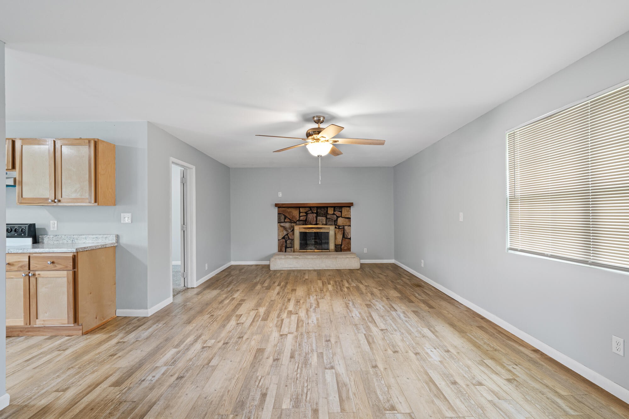 136 Golf Drive, Se Property Photo 8