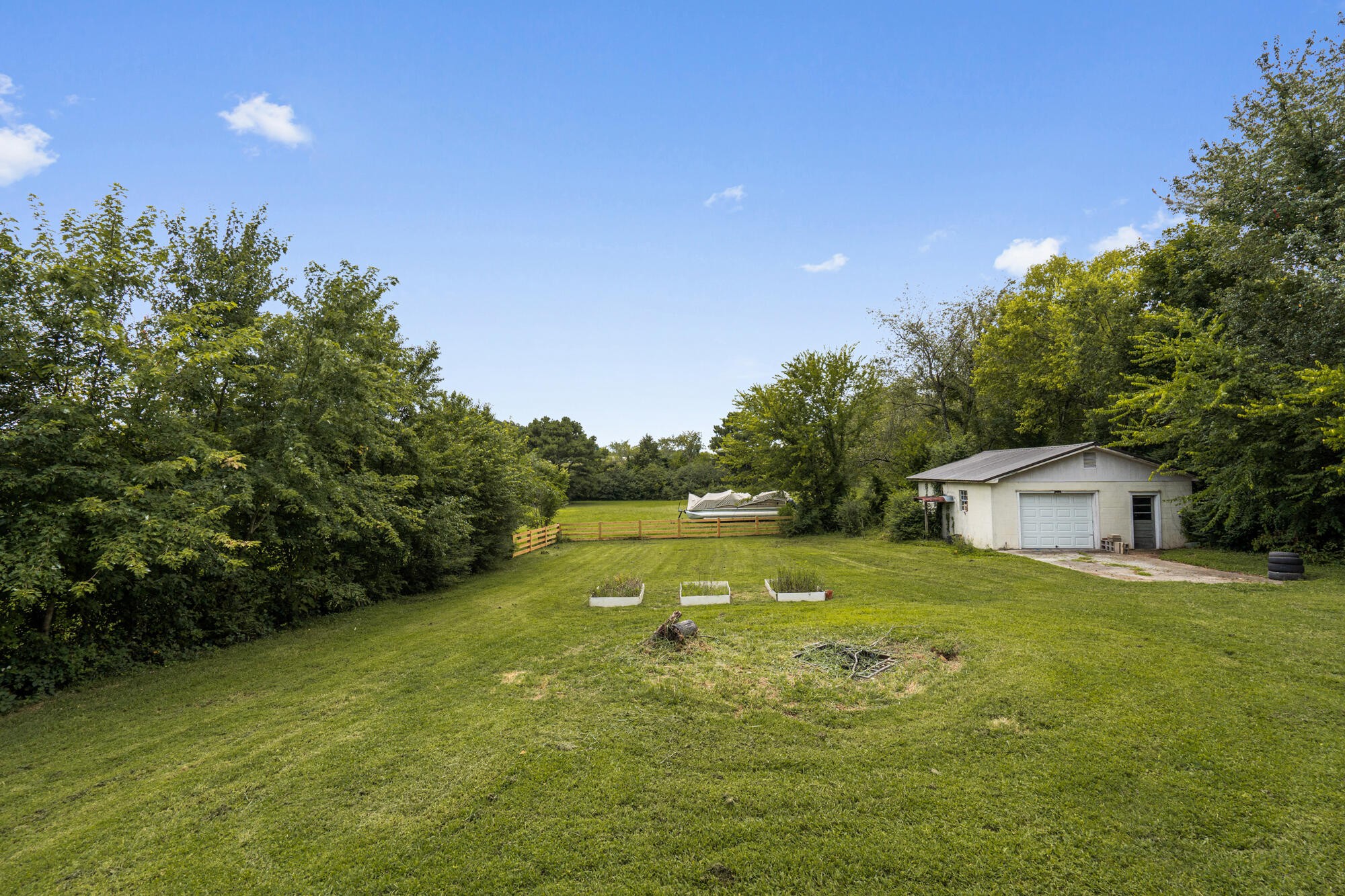 136 Golf Drive, Se Property Photo 24