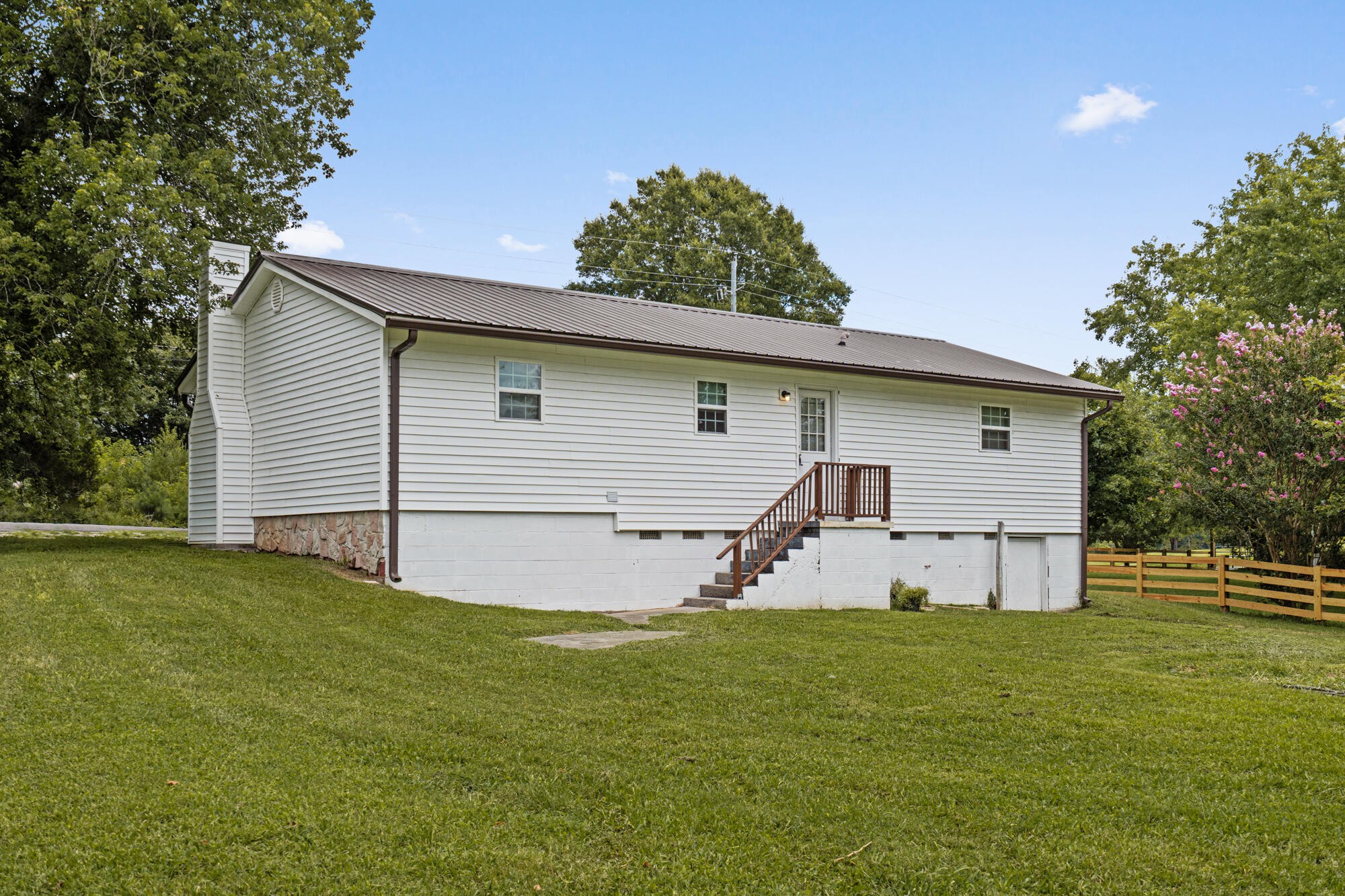 136 Golf Drive, Se Property Photo 27