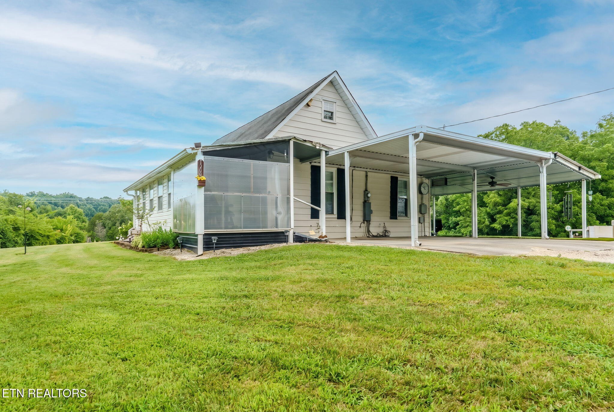 1208 Bales Rd Property Photo 1
