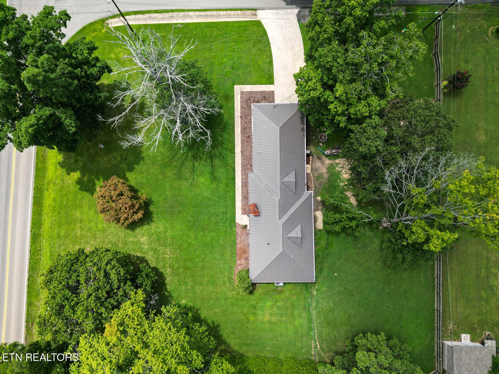112 S Hummingbird Lane Property Photo 3