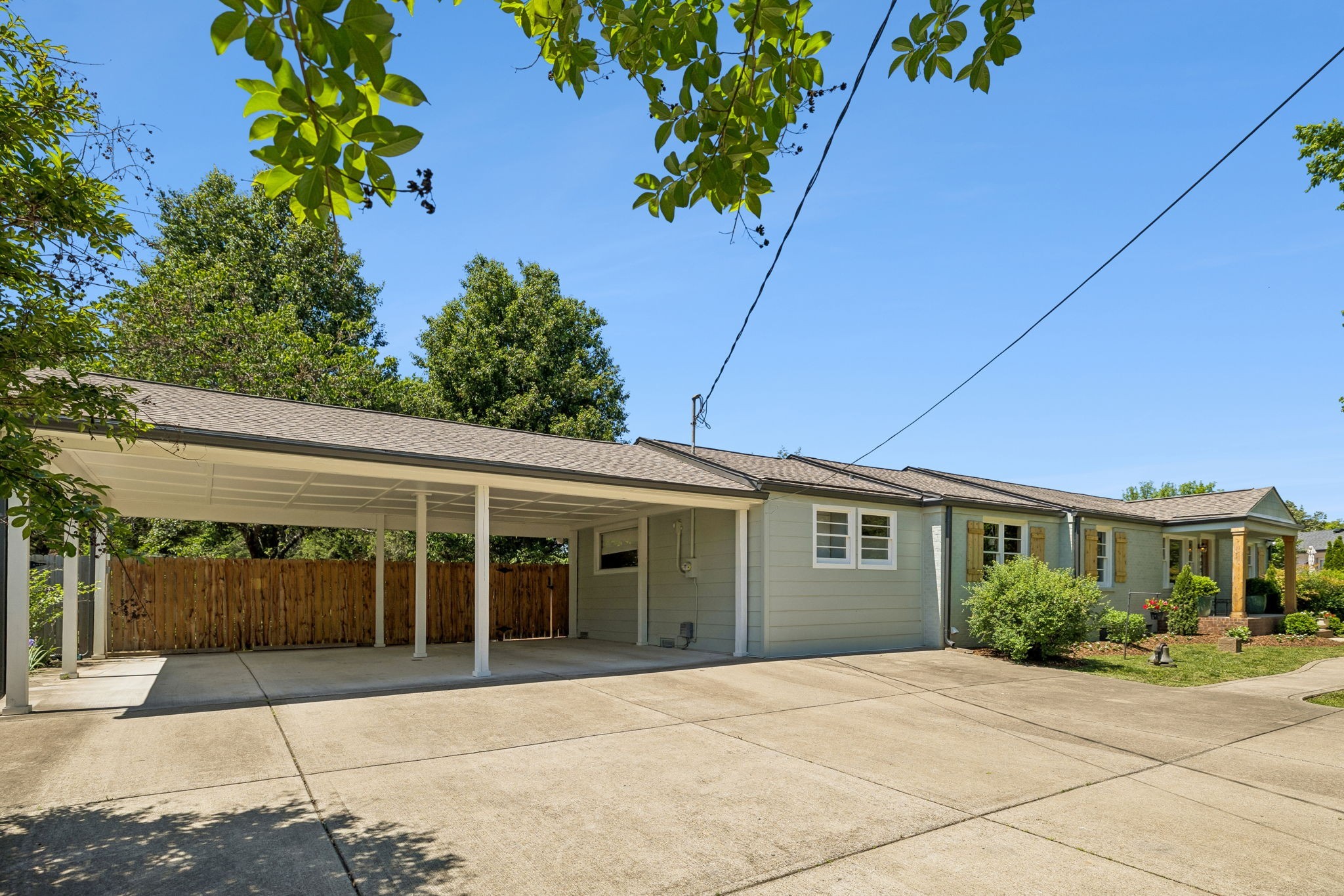 405 Roberts St Property Photo 36