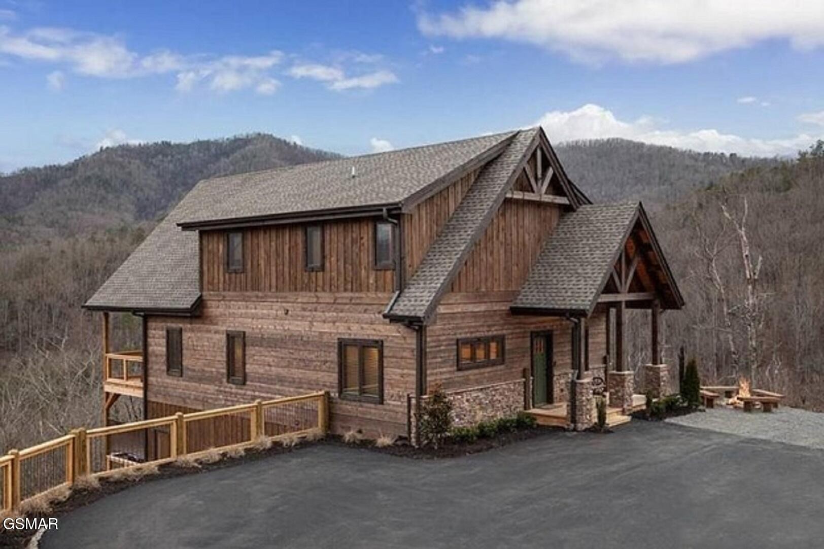 1563 Mountain Dreams Way Property Photo 1
