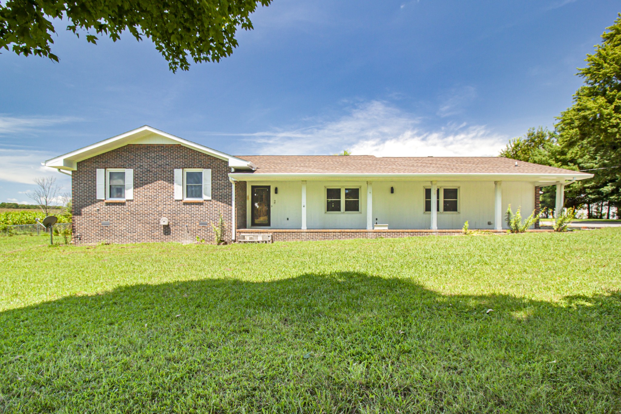 781 Blue Creek Rd Property Photo 4