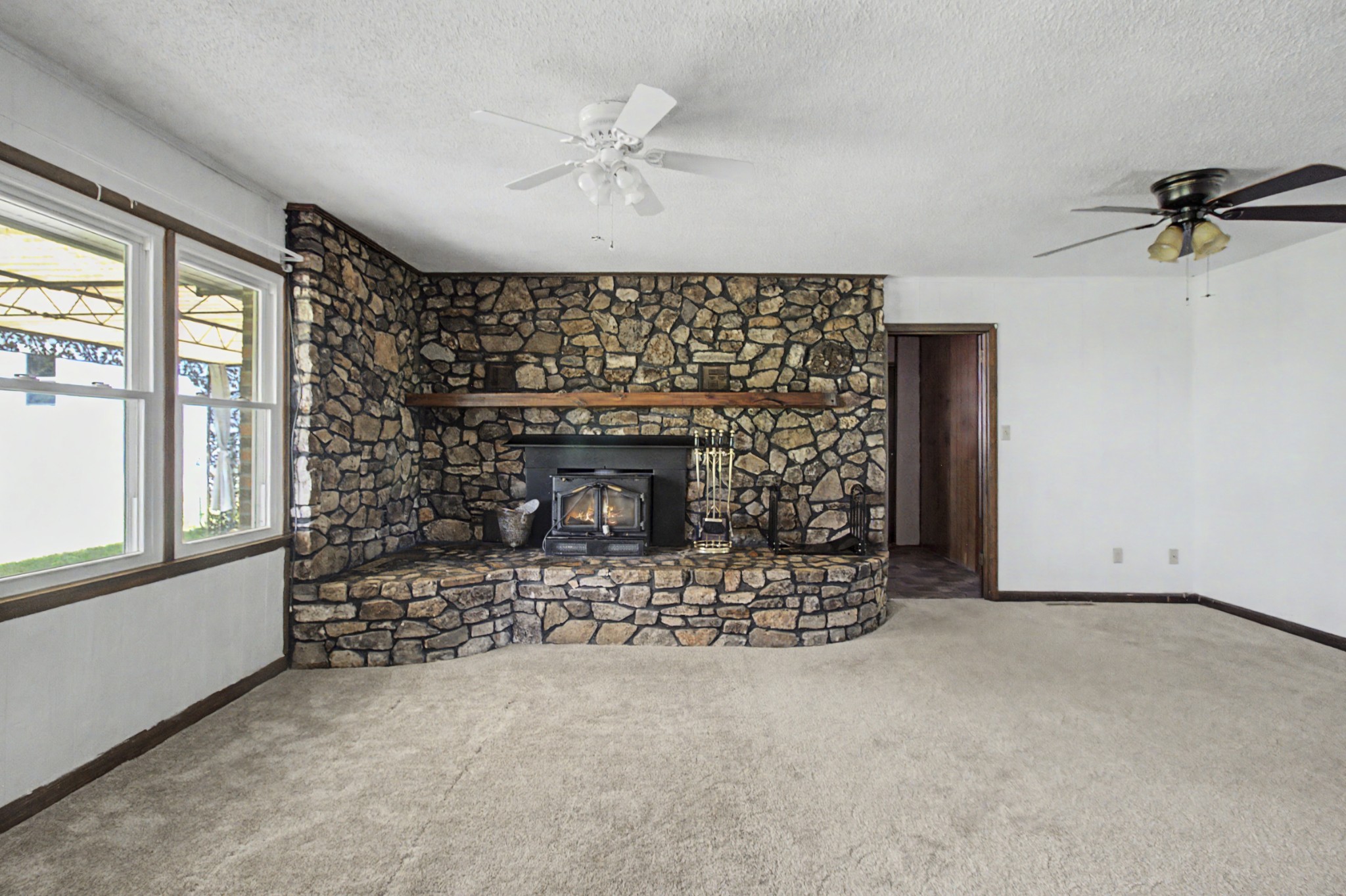 781 Blue Creek Rd Property Photo 23