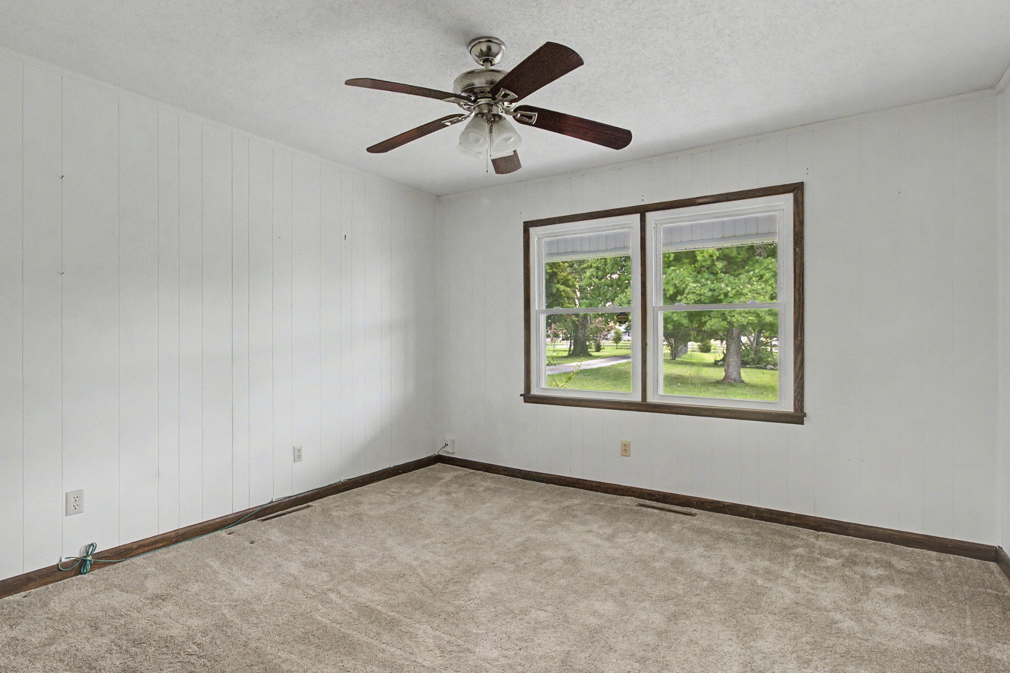 781 Blue Creek Rd Property Photo 32