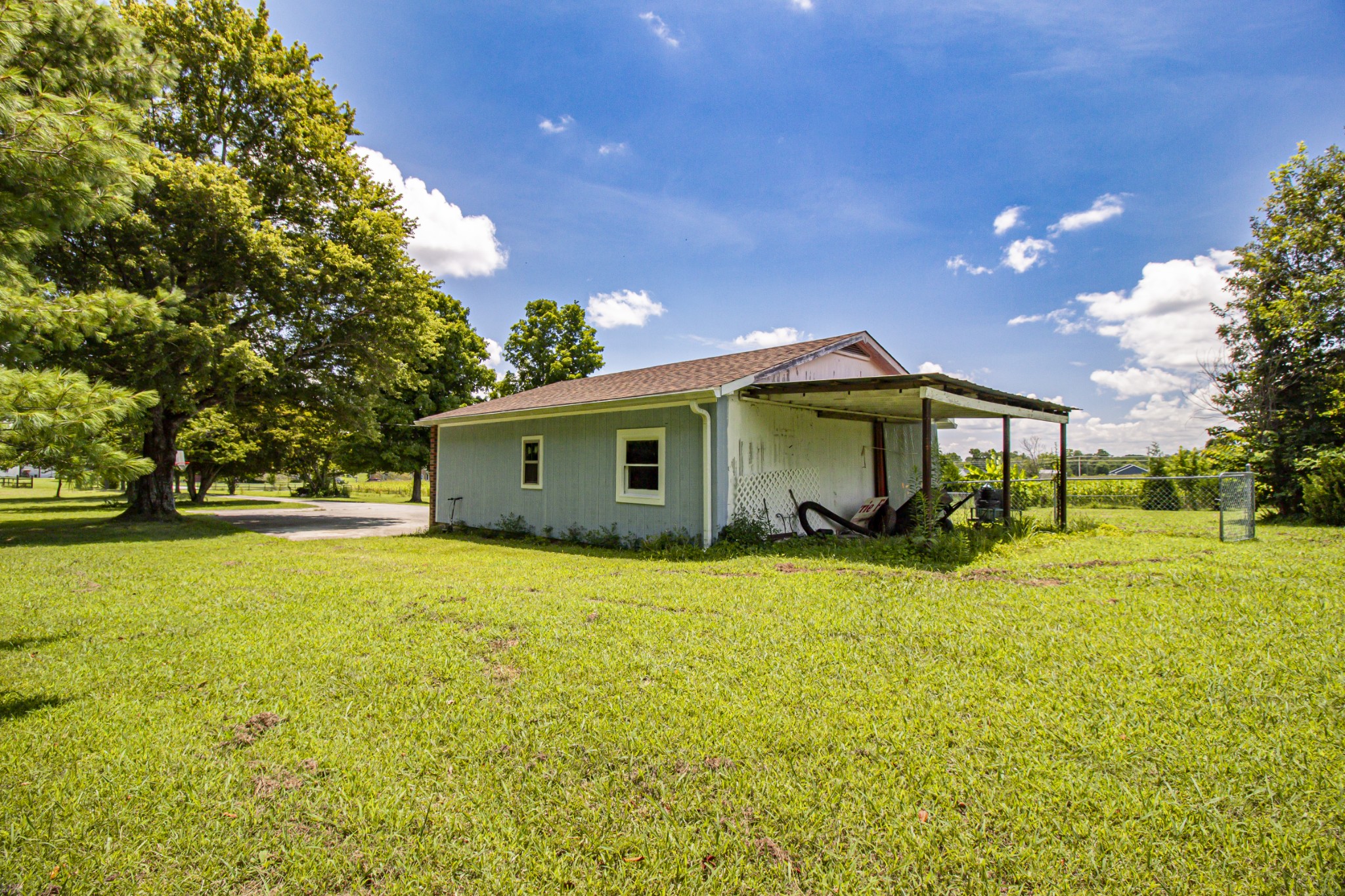 781 Blue Creek Rd Property Photo 40