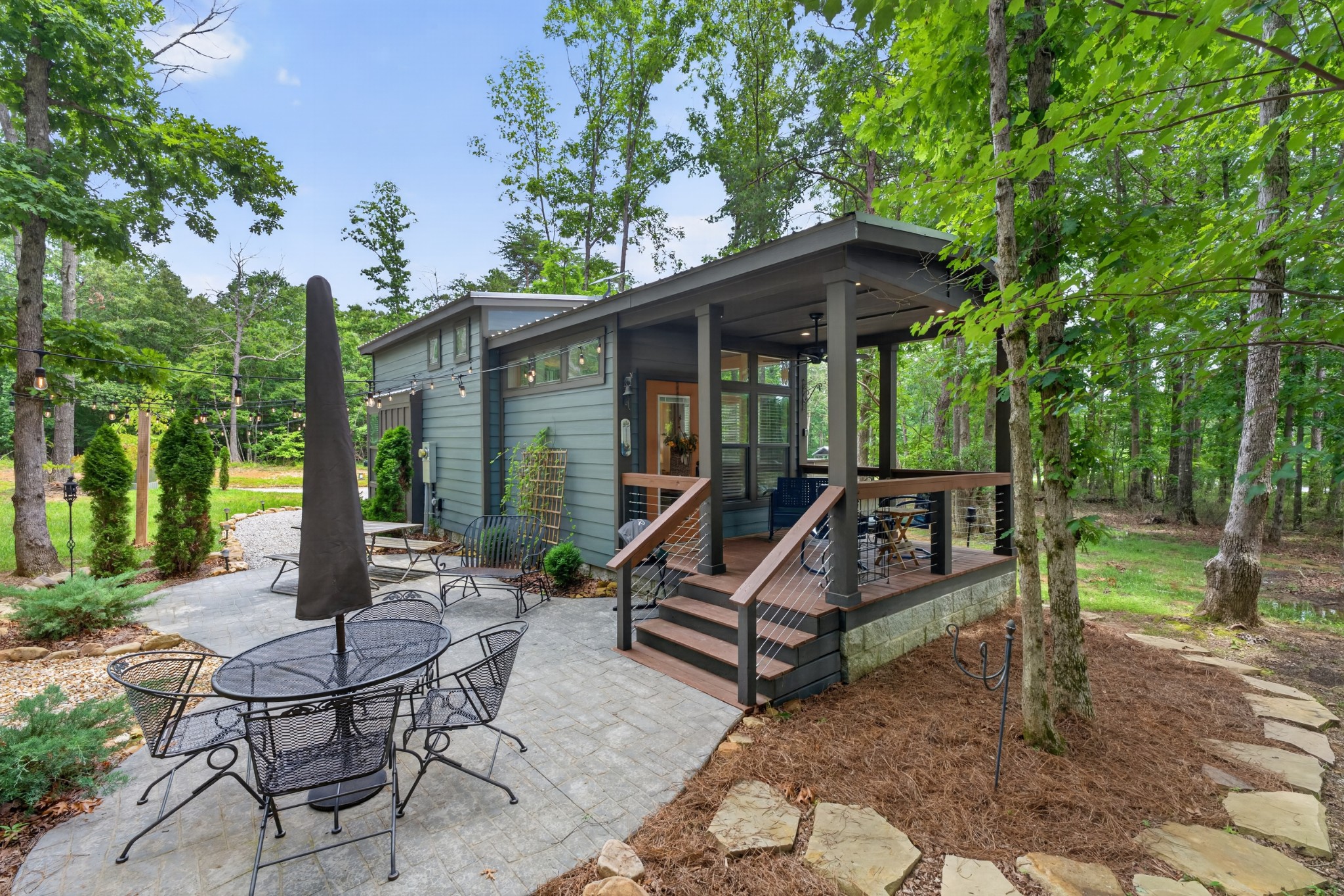 25 White Oak Trail