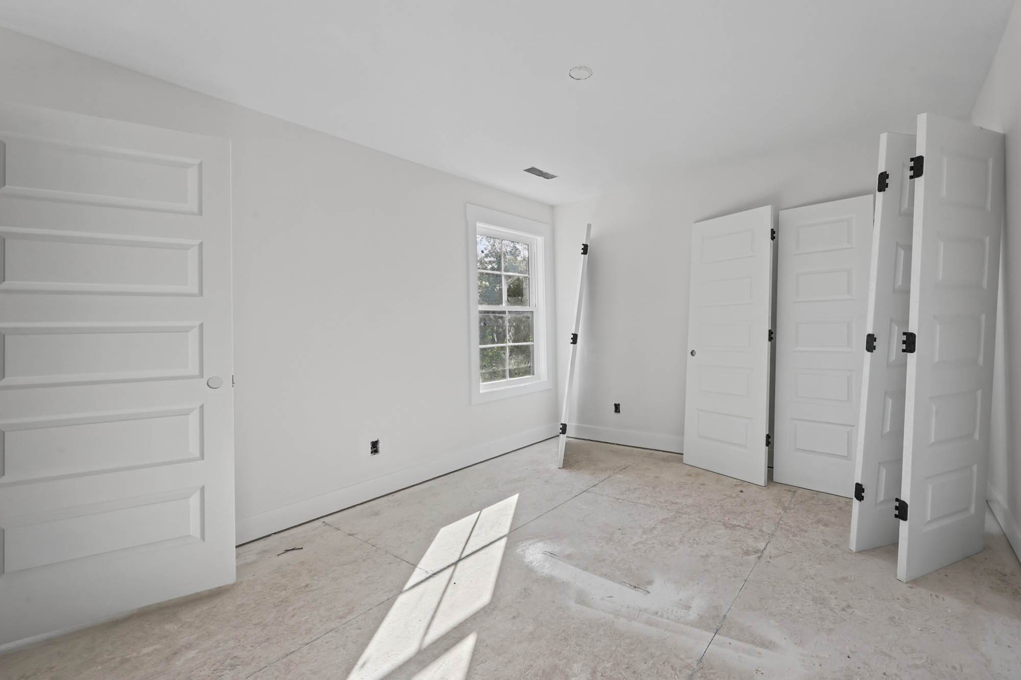 188 Sherlock Dr Property Photo 47