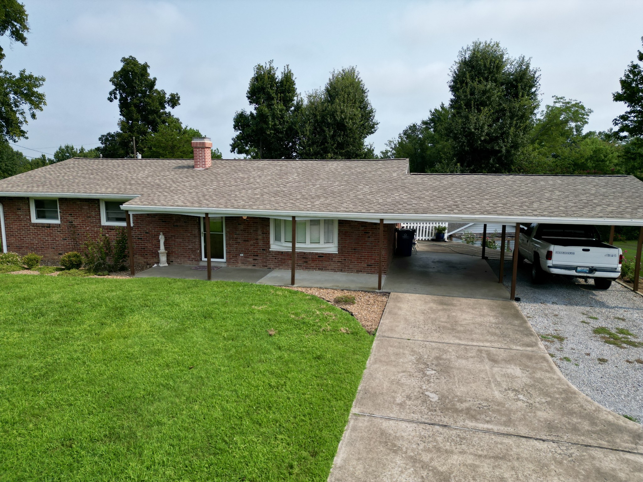 233 Twin Hill Dr Property Photo 35