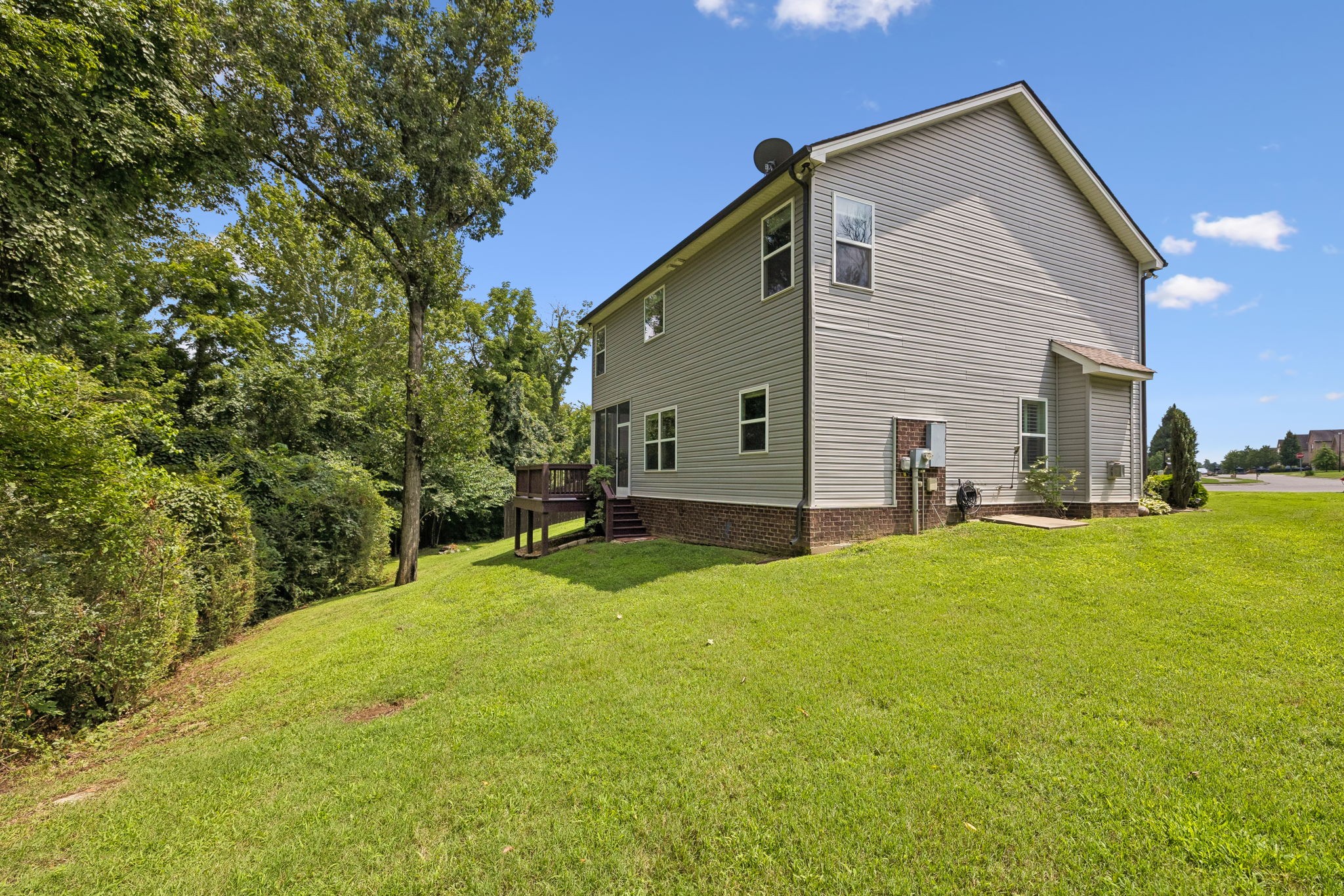 1070 Daniel Ln Property Photo 31