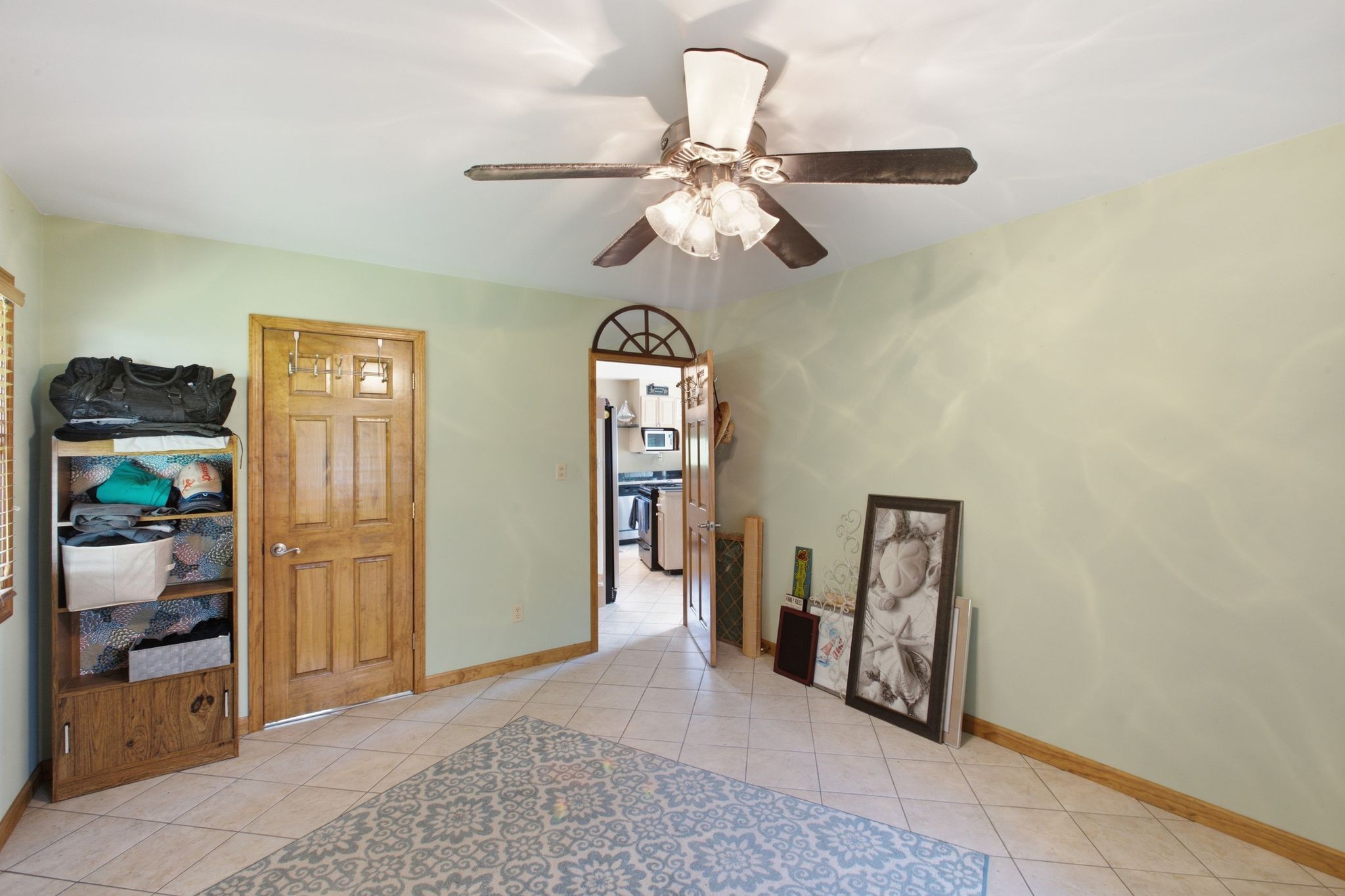 421 Bluff Point Ln Property Photo 25