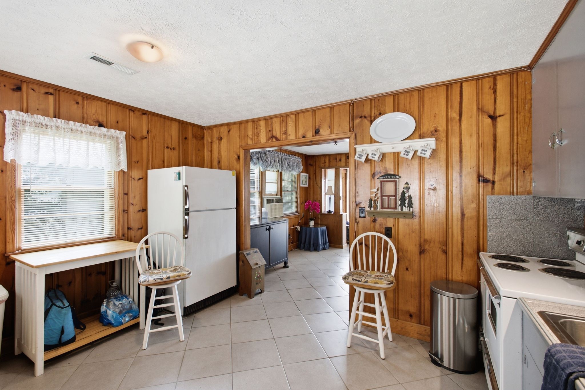421 Bluff Point Ln Property Photo 40