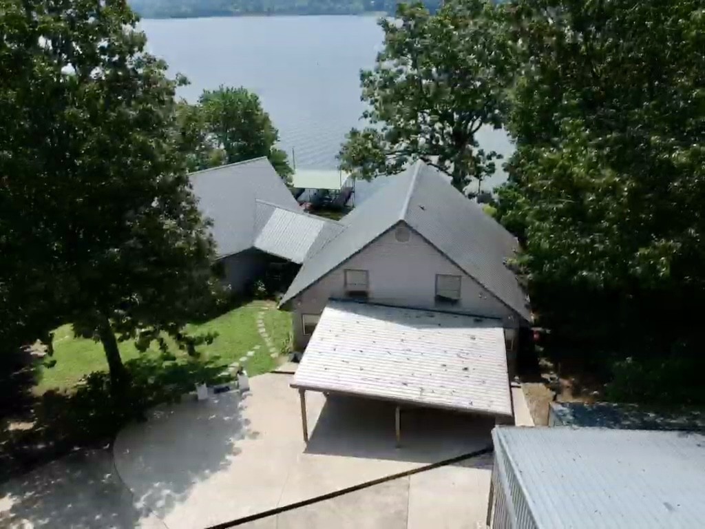421 Bluff Point Ln Property Photo 72