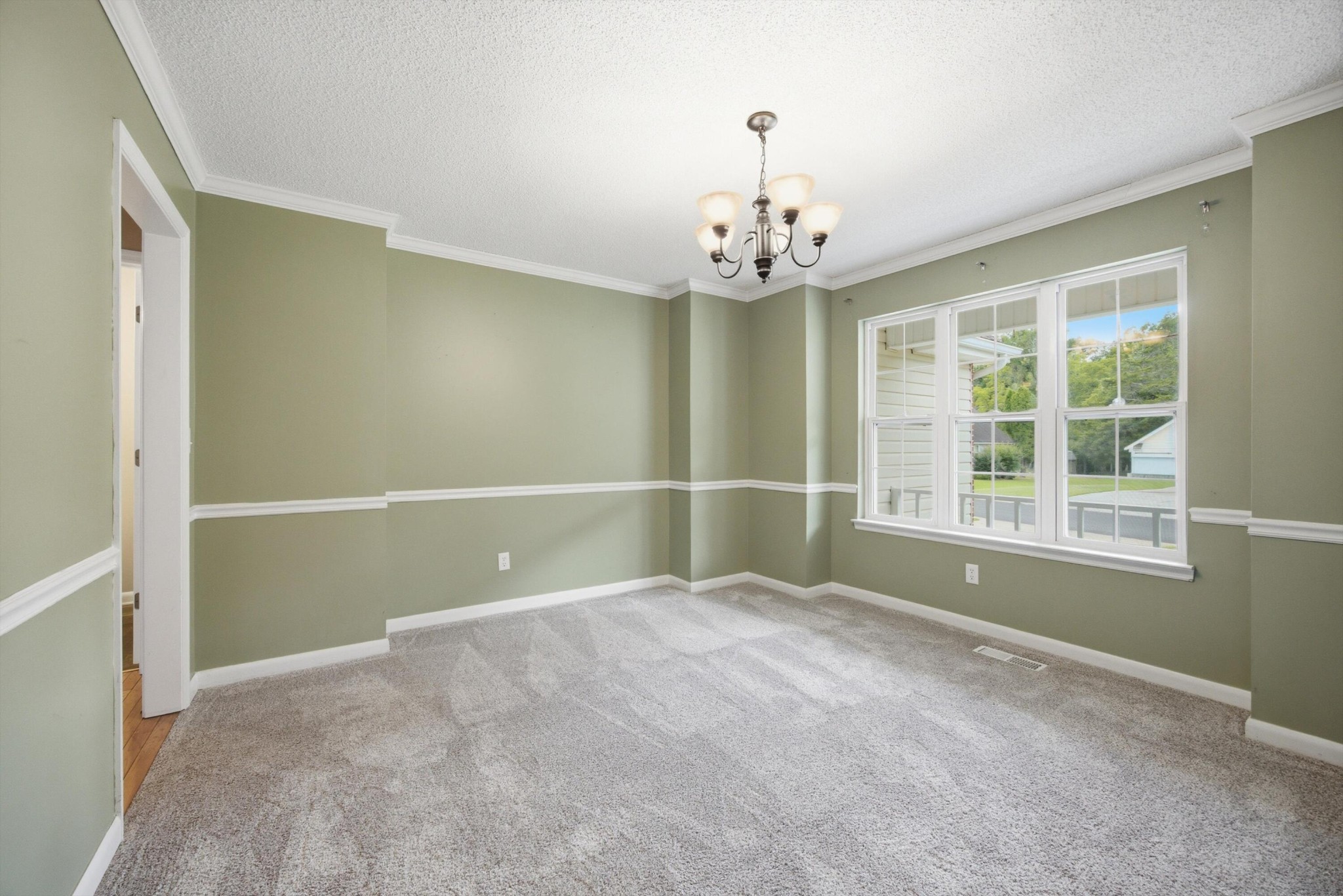 168 Mountain Brook Drive Property Photo 12